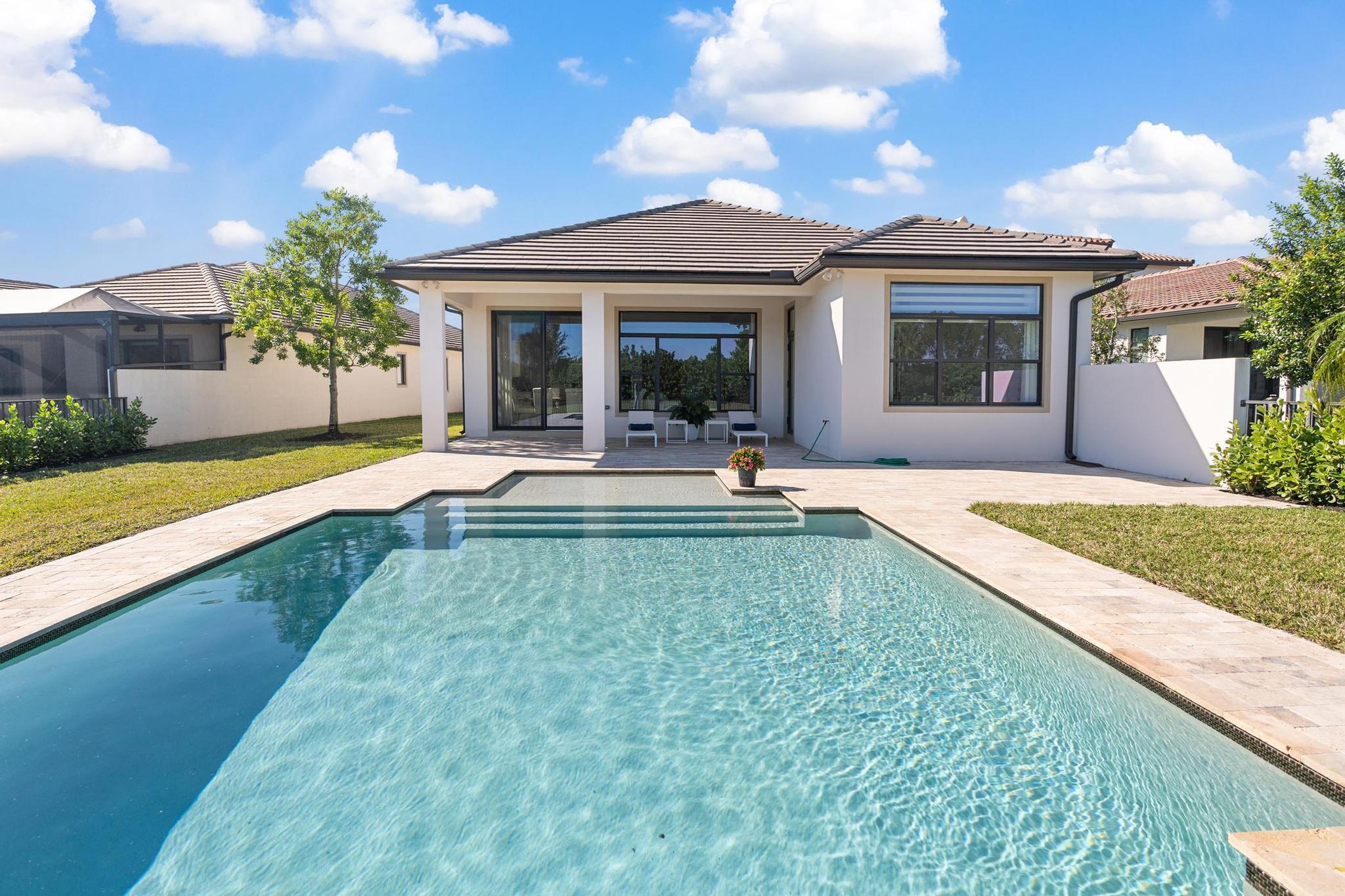 9139 Grand Prix Lane, Boynton Beach