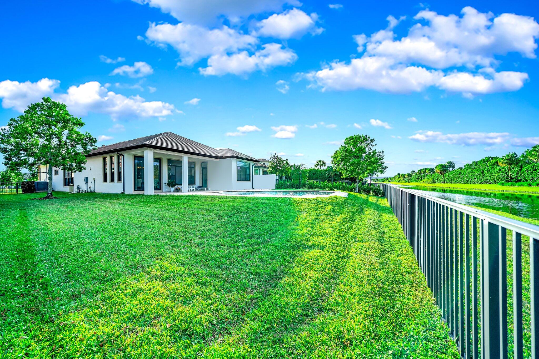 9139 Grand Prix Lane, Boynton Beach