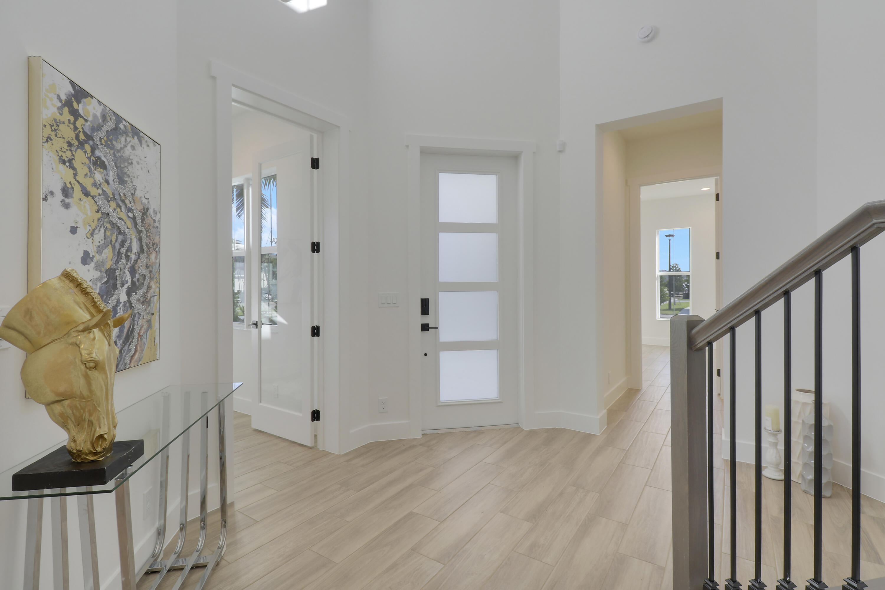 9194 Crestview Circle