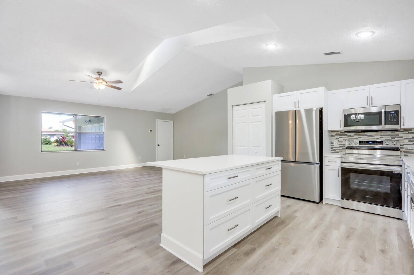 1961 SW Scorpio Lane, Port St. Lucie