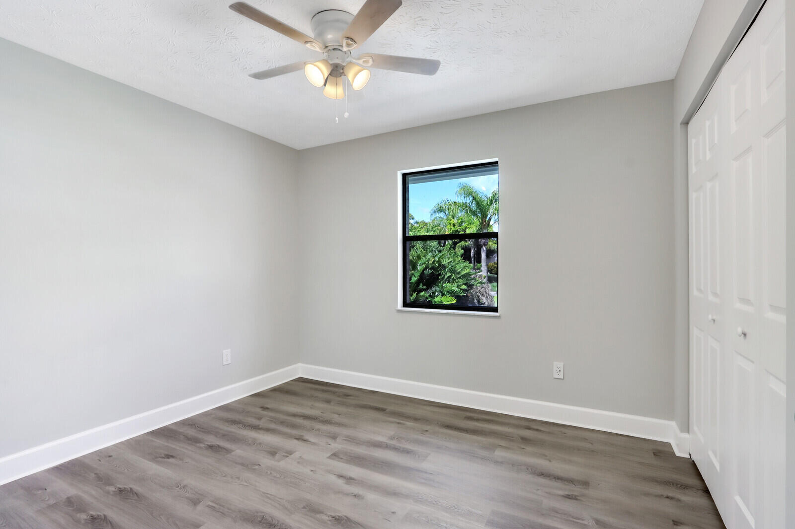 1961 SW Scorpio Lane, Port St. Lucie