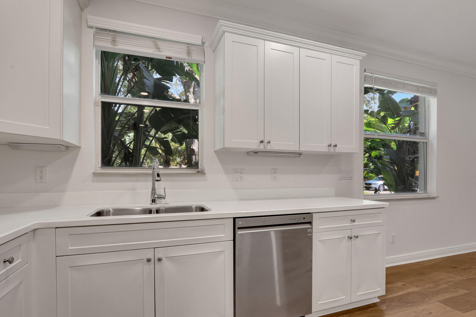 516 NW North River Drive, Stuart