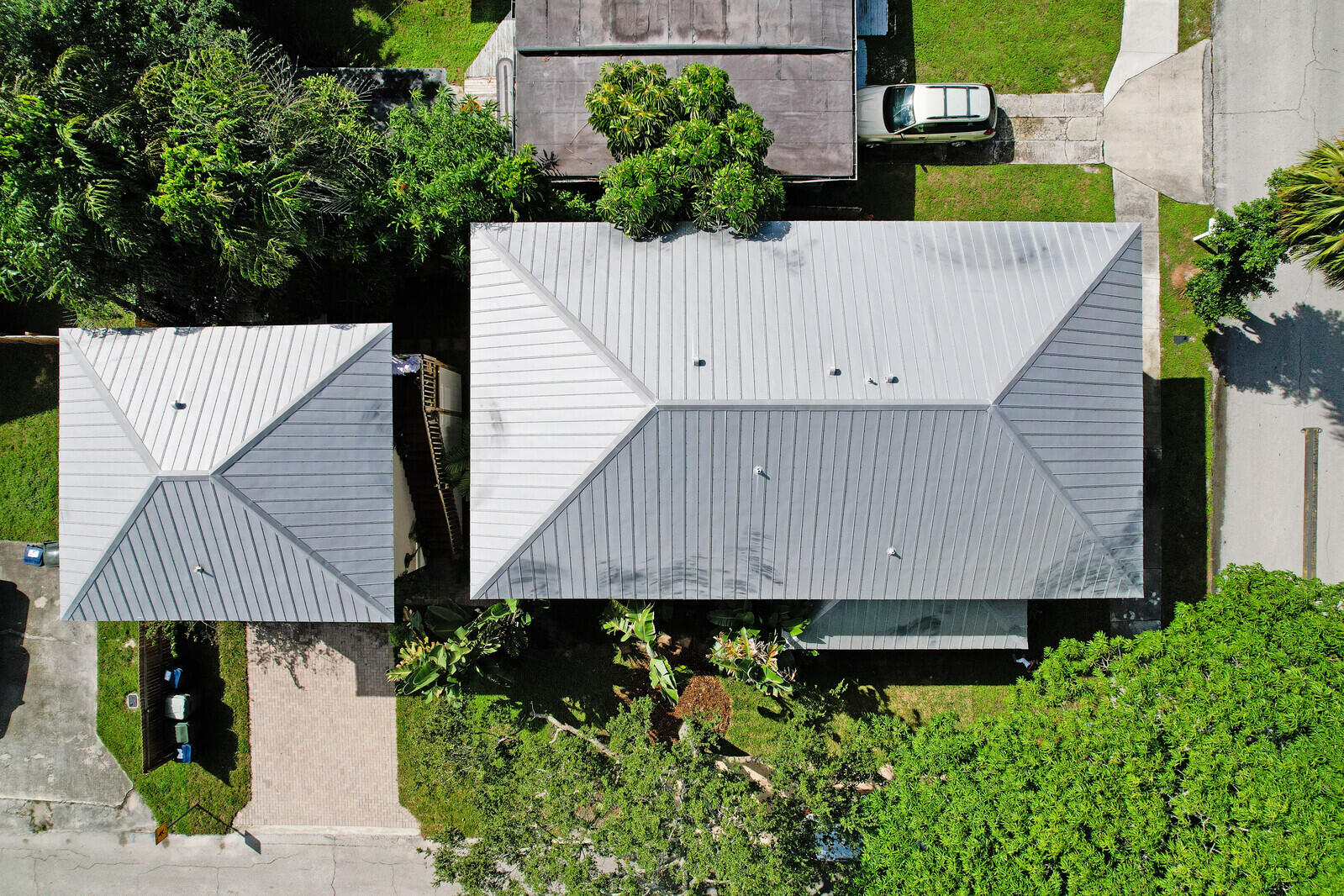 516 NW North River Drive, Stuart