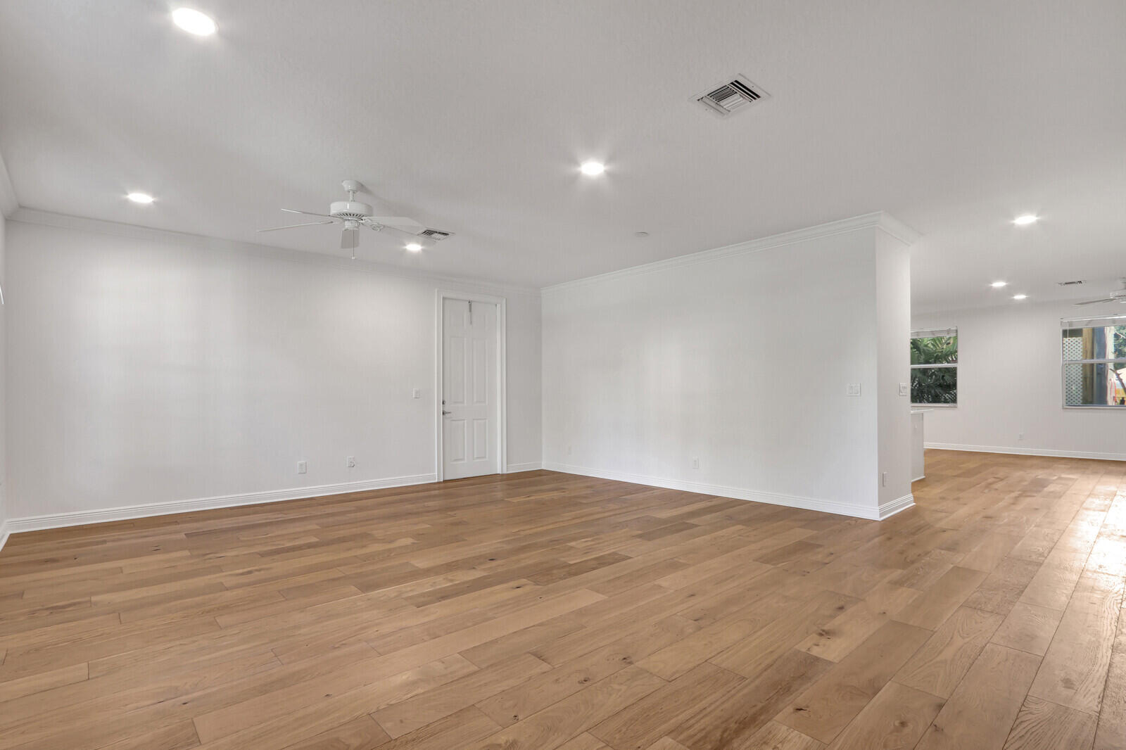 516 NW North River Drive, Stuart