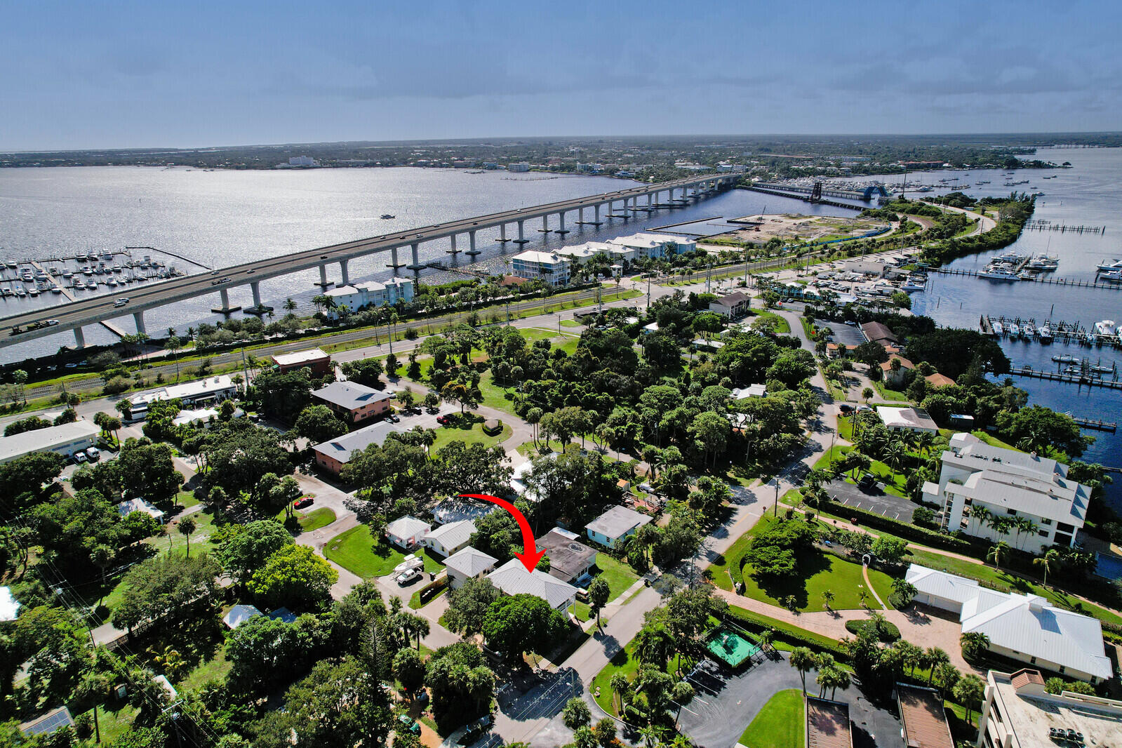 516 NW North River Drive, Stuart