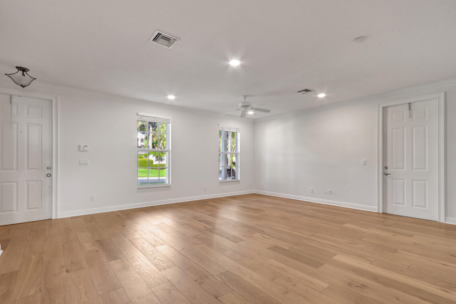 516 NW North River Drive, Stuart