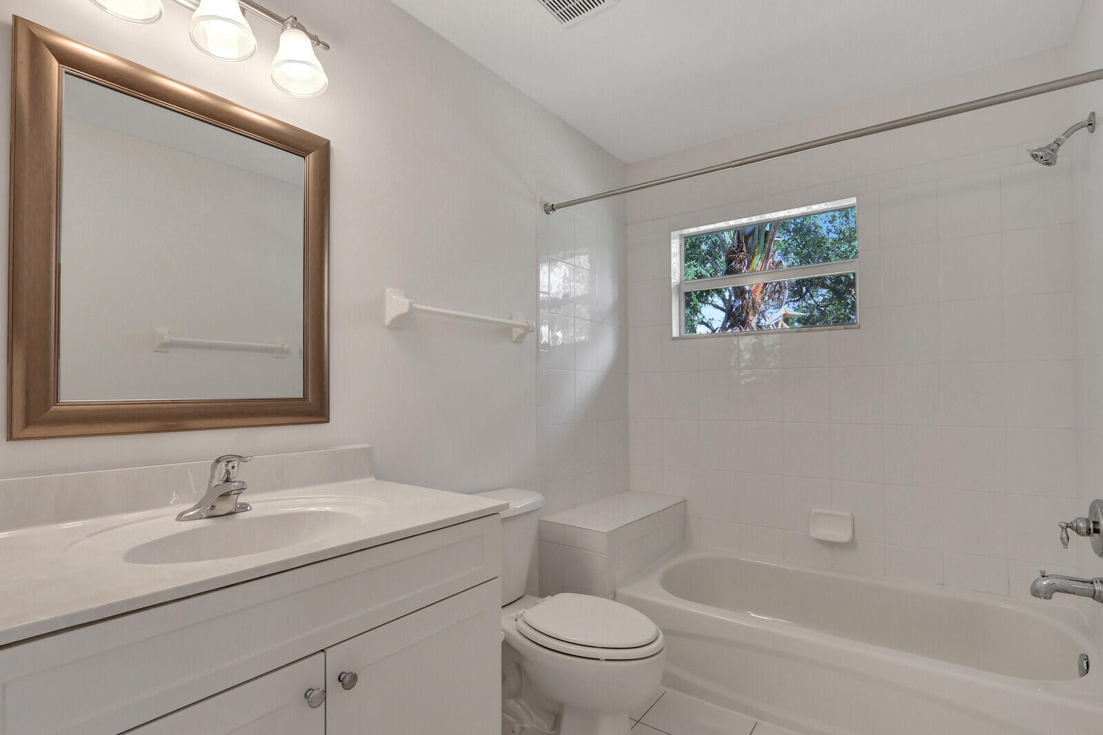 516 NW North River Drive, Stuart