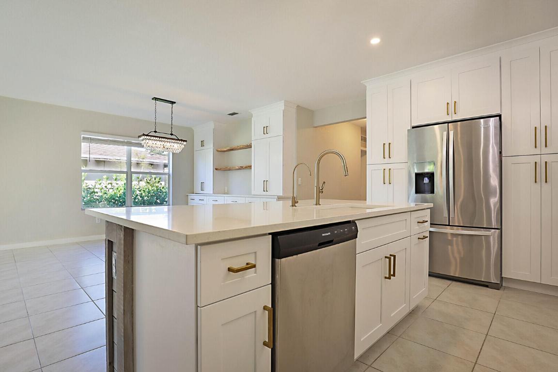 6946 Palm Garden Street, Jupiter