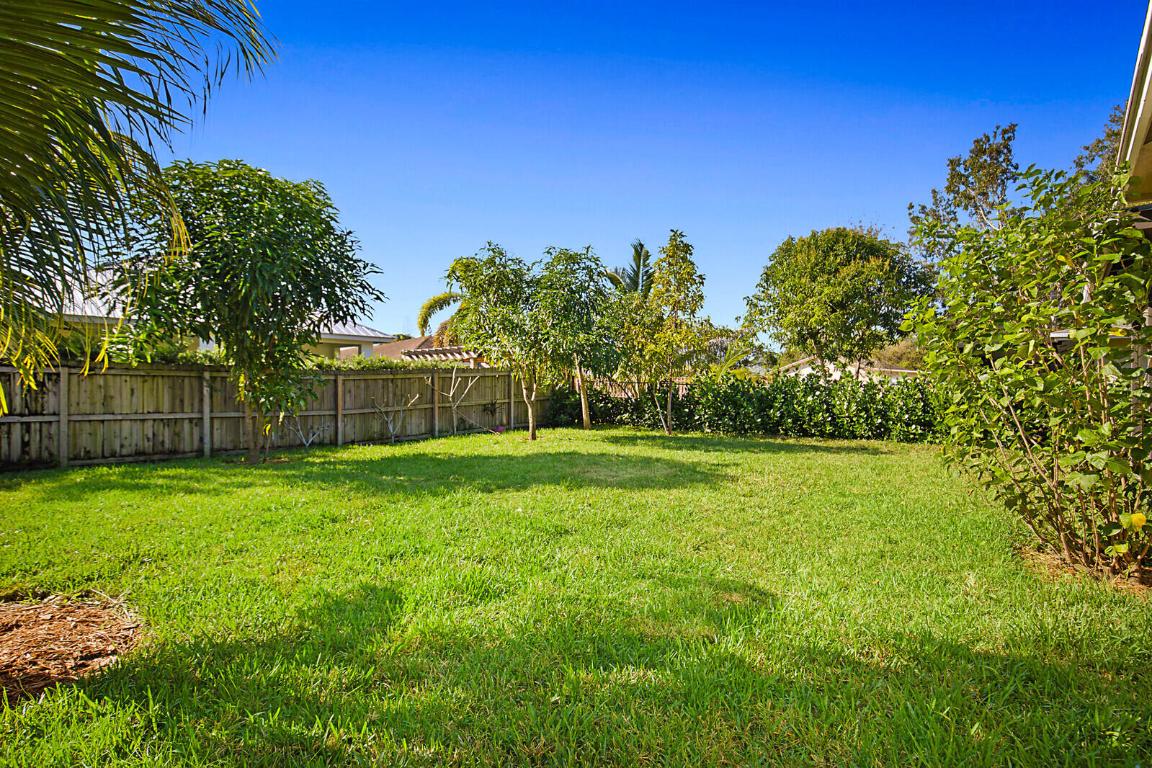 6946 Palm Garden Street, Jupiter