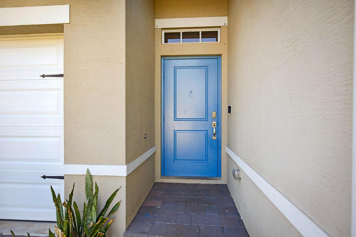 6946 Palm Garden Street, Jupiter