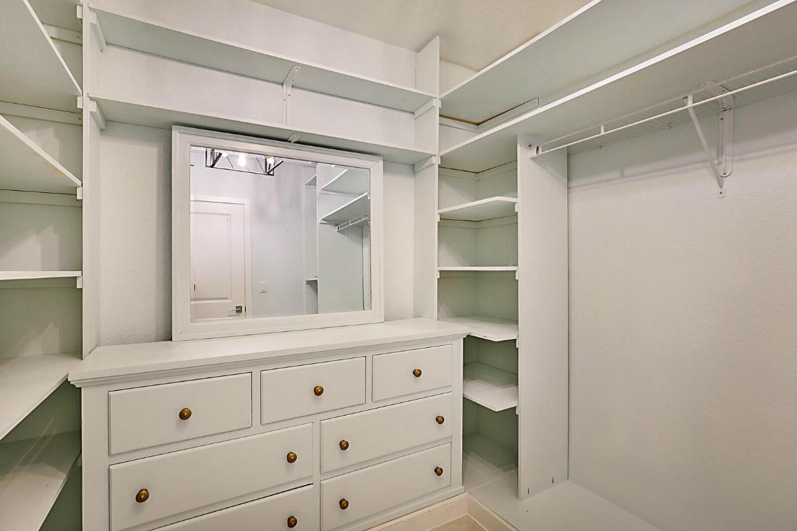 6946 Palm Garden Street, Jupiter