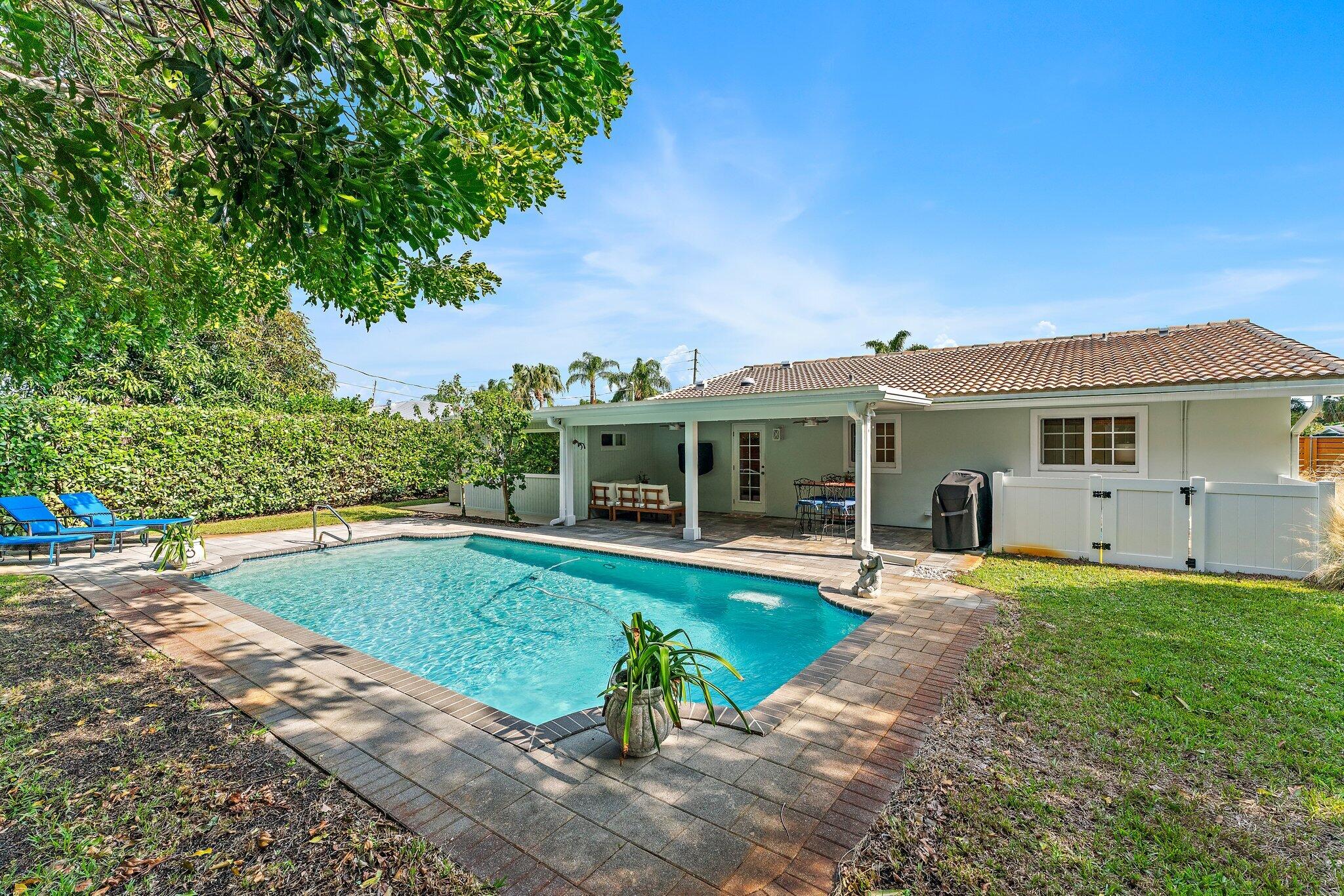 901 Westwind Drive, North Palm Beach