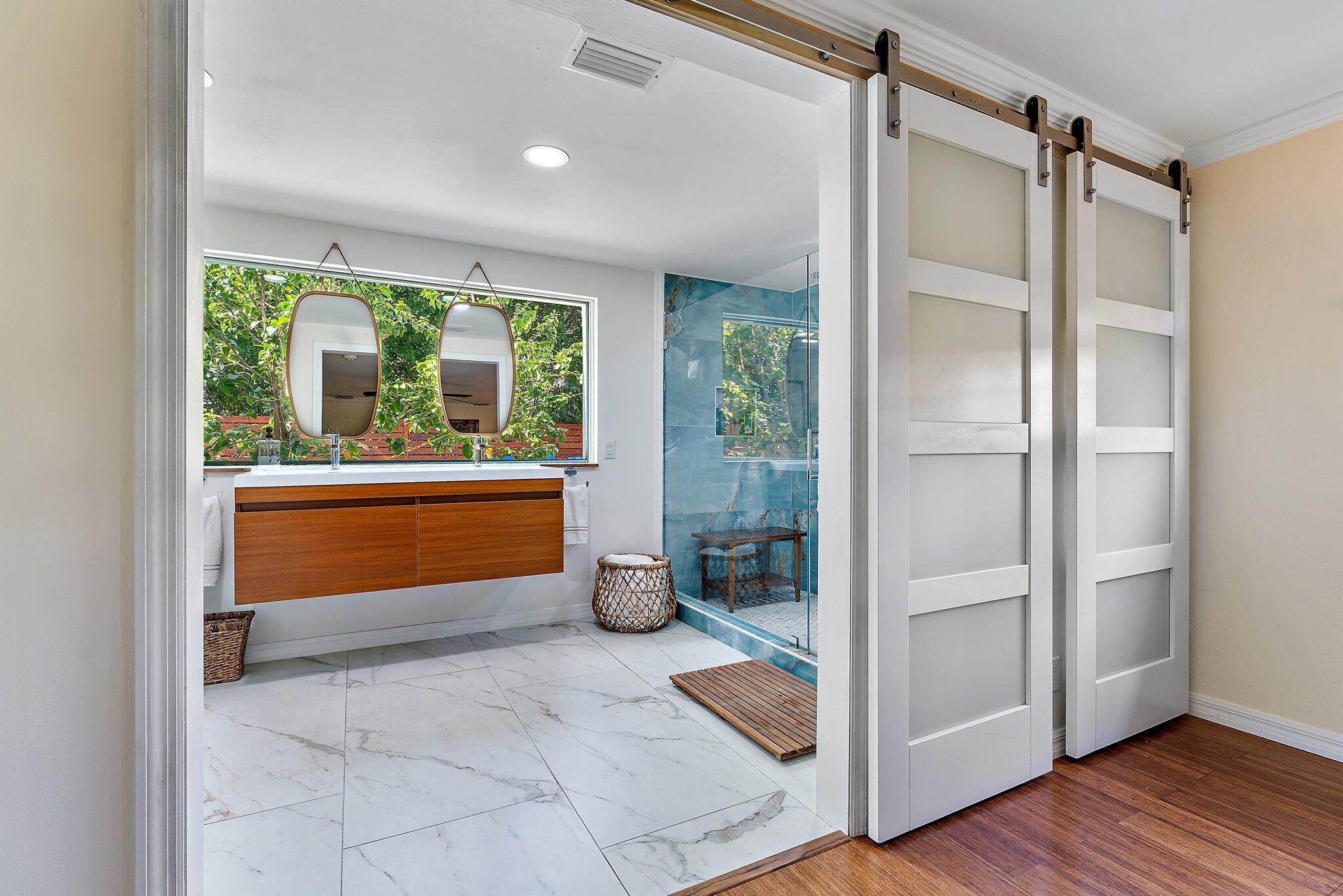 901 Westwind Drive, North Palm Beach