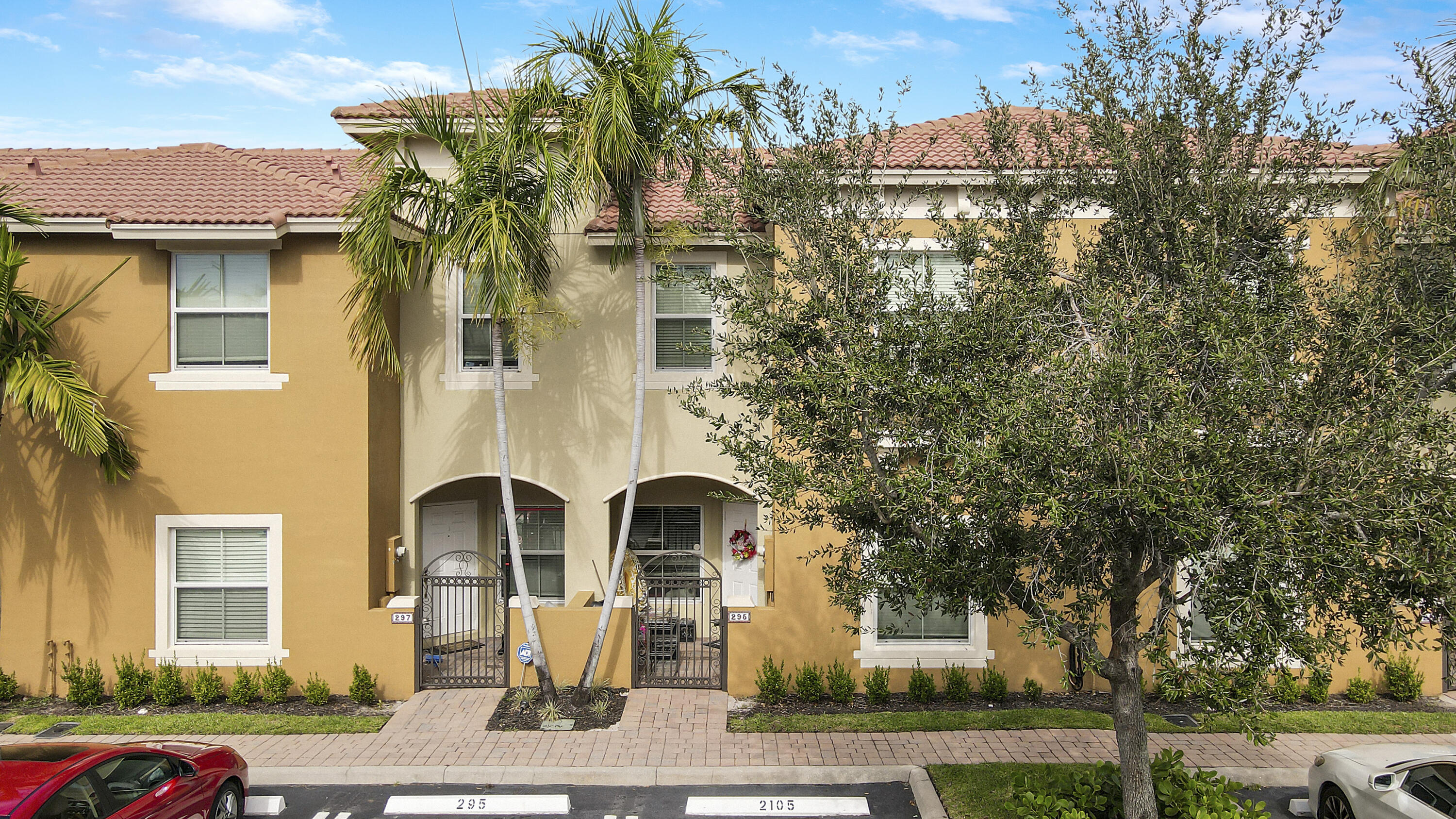 295 Lake Monterey Circle