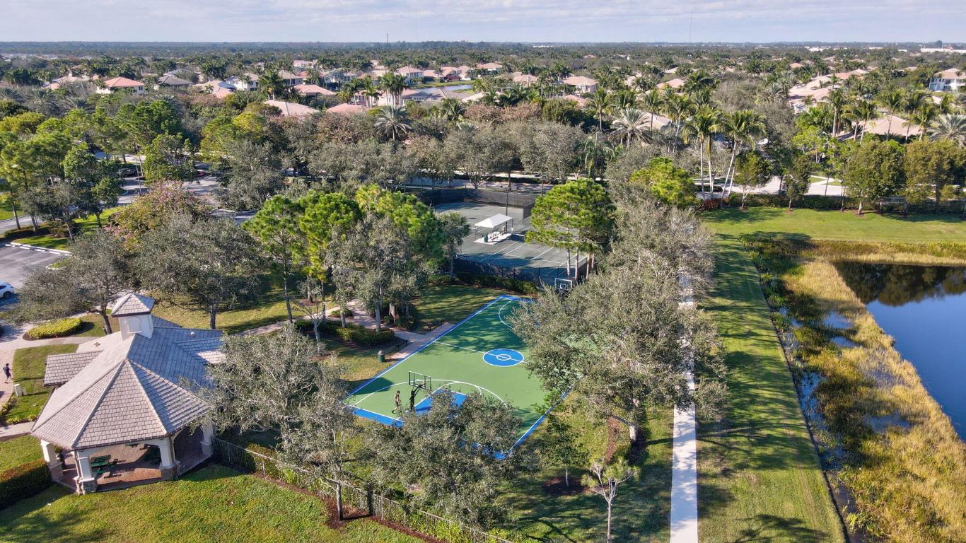 8931 Briarwood Meadow Lane