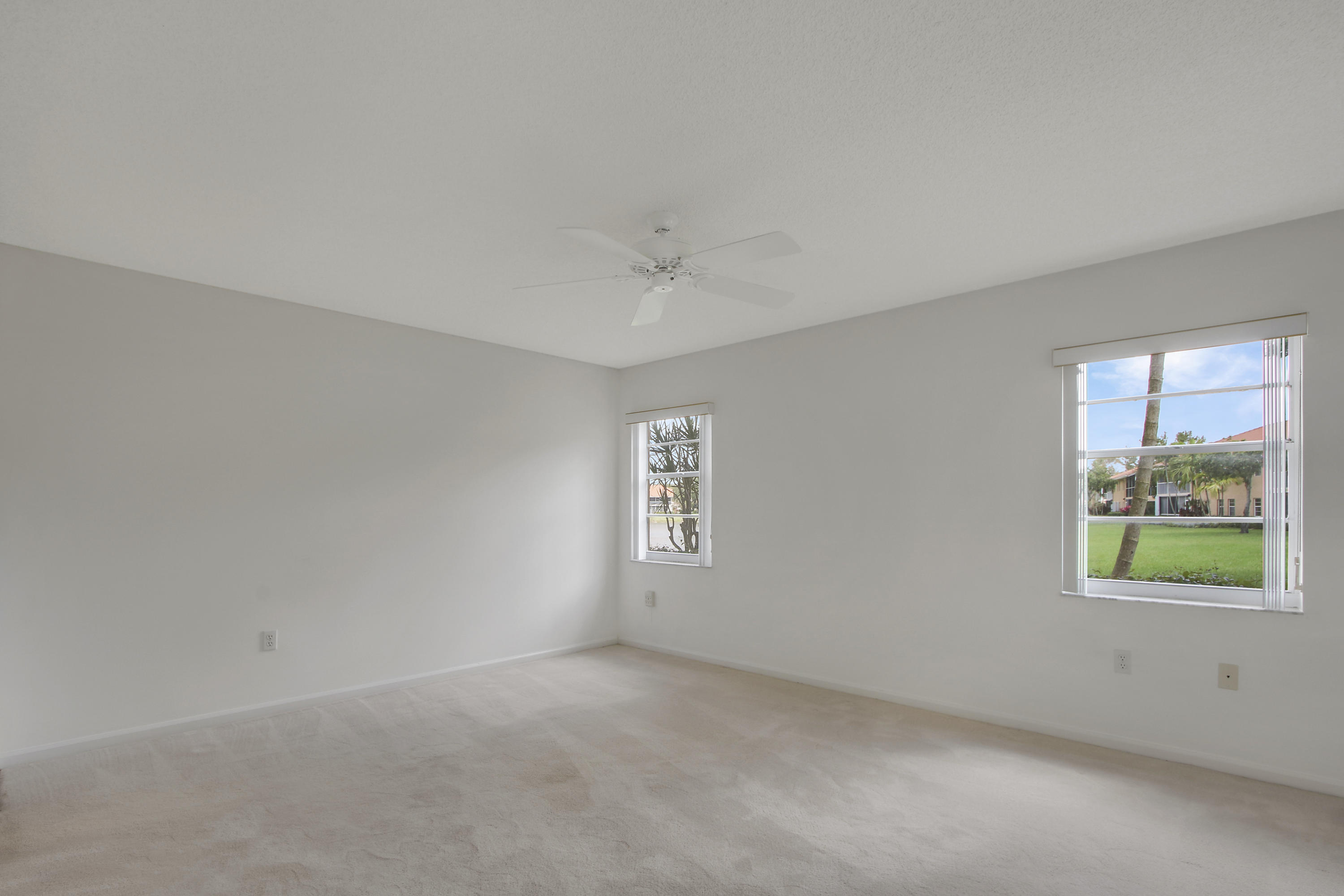 9989 Harbour Lake Circle 102