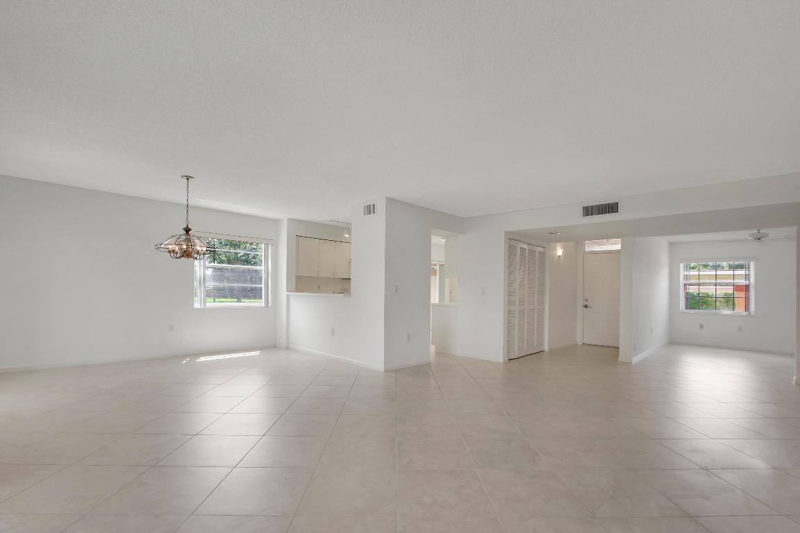 9989 Harbour Lake Circle 102