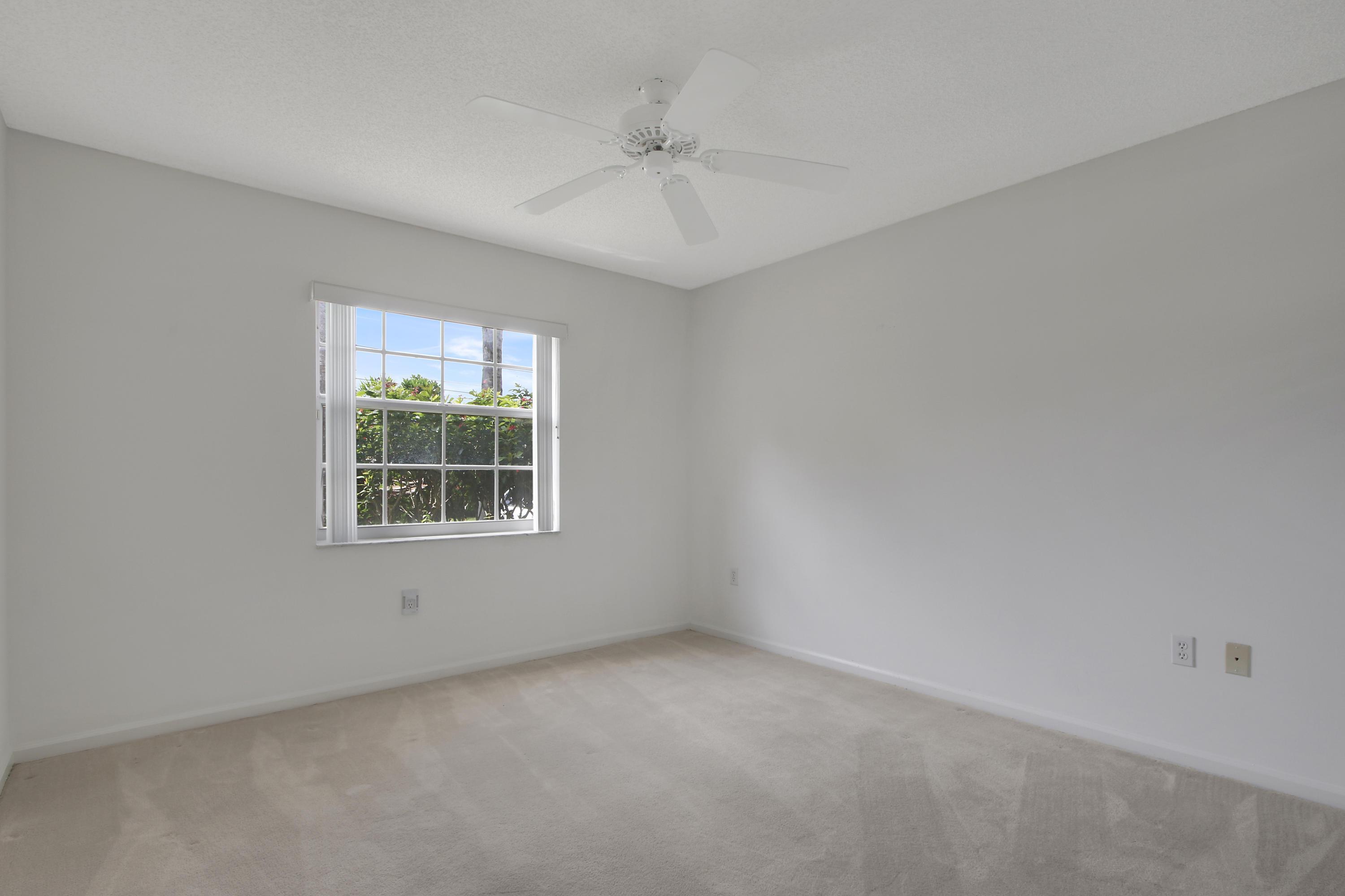 9989 Harbour Lake Circle 102