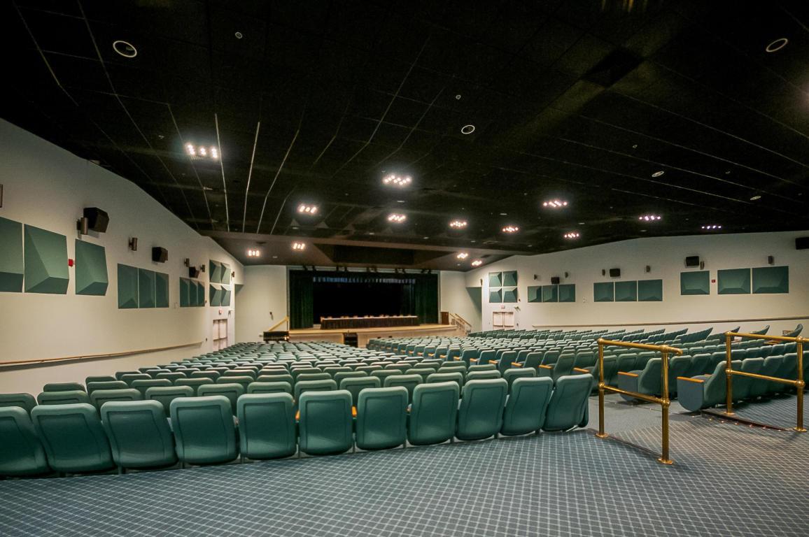 9989 Harbour Lake Circle 102