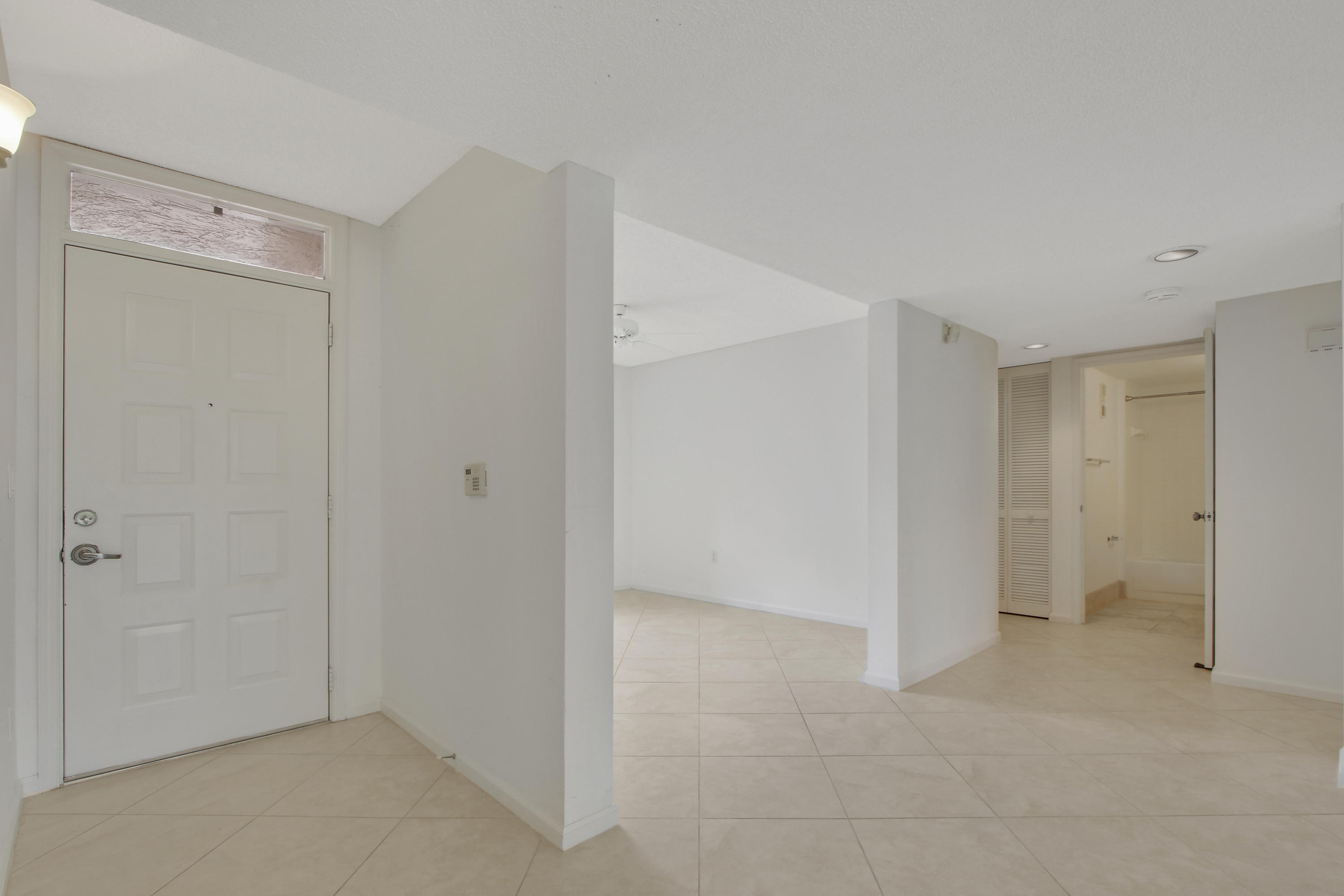 9989 Harbour Lake Circle 102