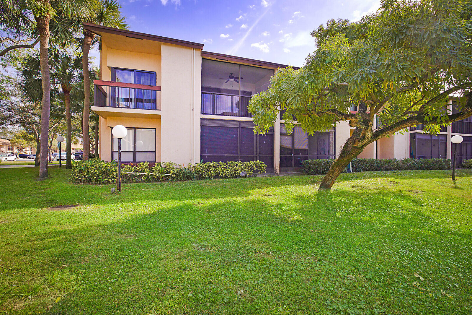 2307 SW 15th Street 11, Deerfield Beach Unit: 11