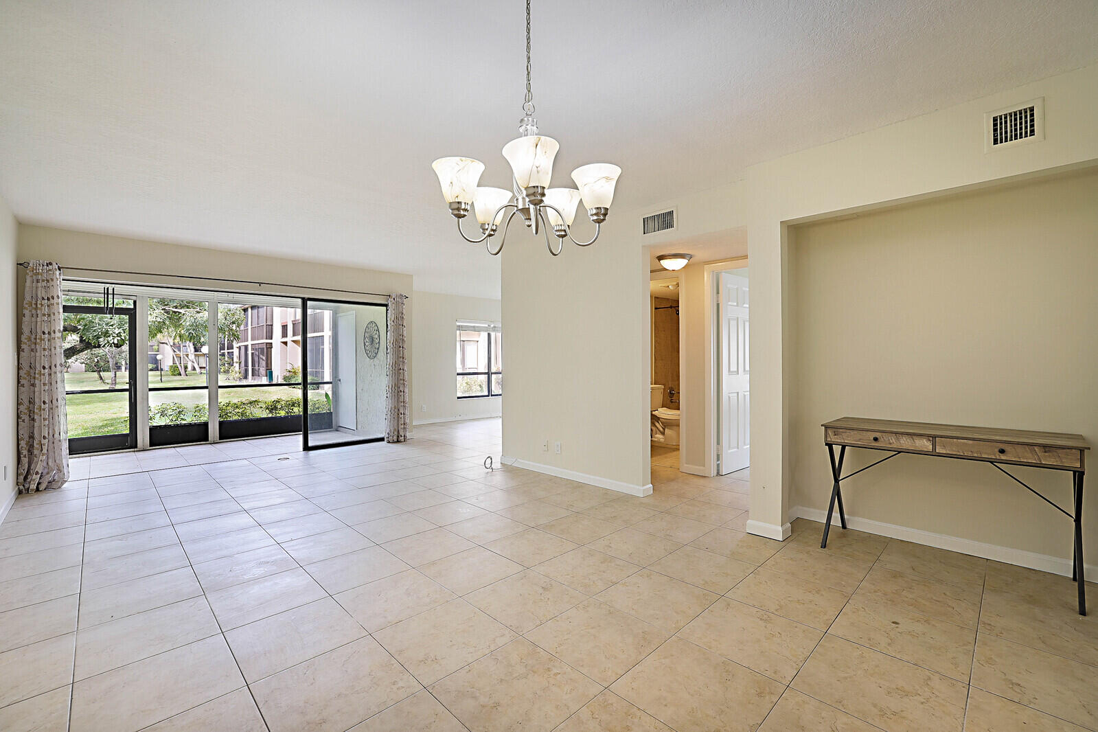 2307 SW 15th Street 11, Deerfield Beach Unit: 11