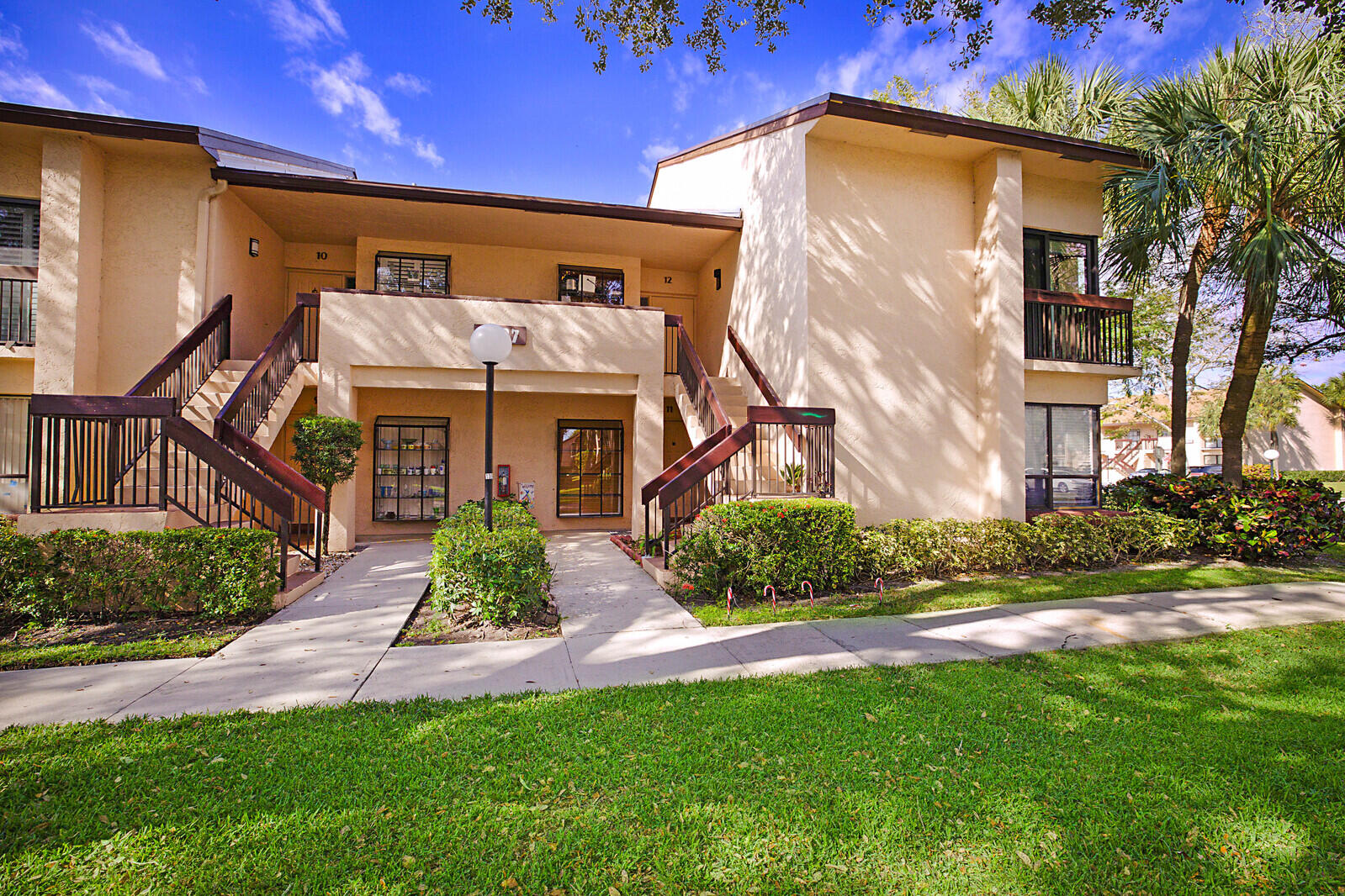 2307 SW 15th Street 11, Deerfield Beach Unit: 11
