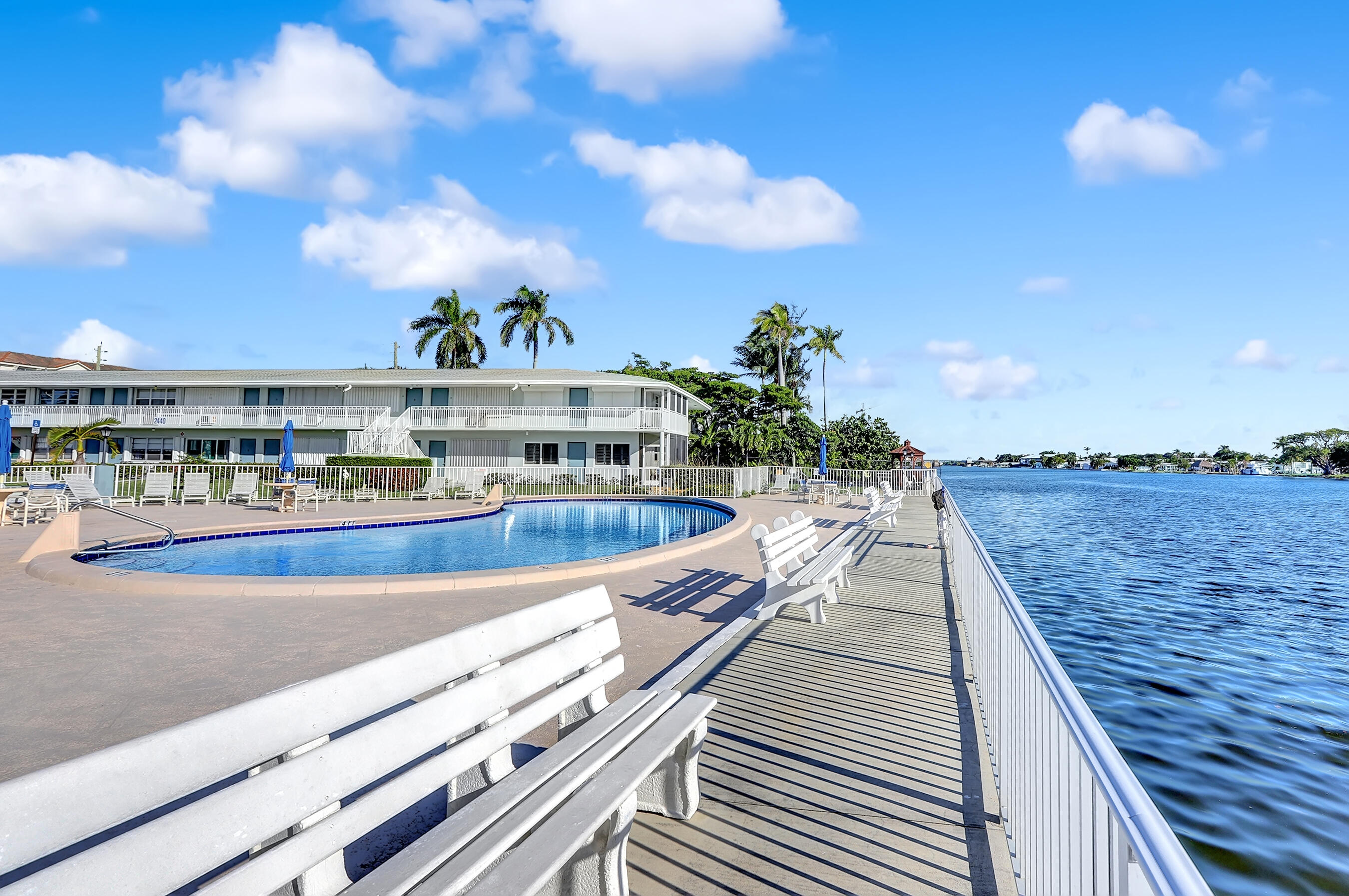 2520 S Federal Highway Unit #6