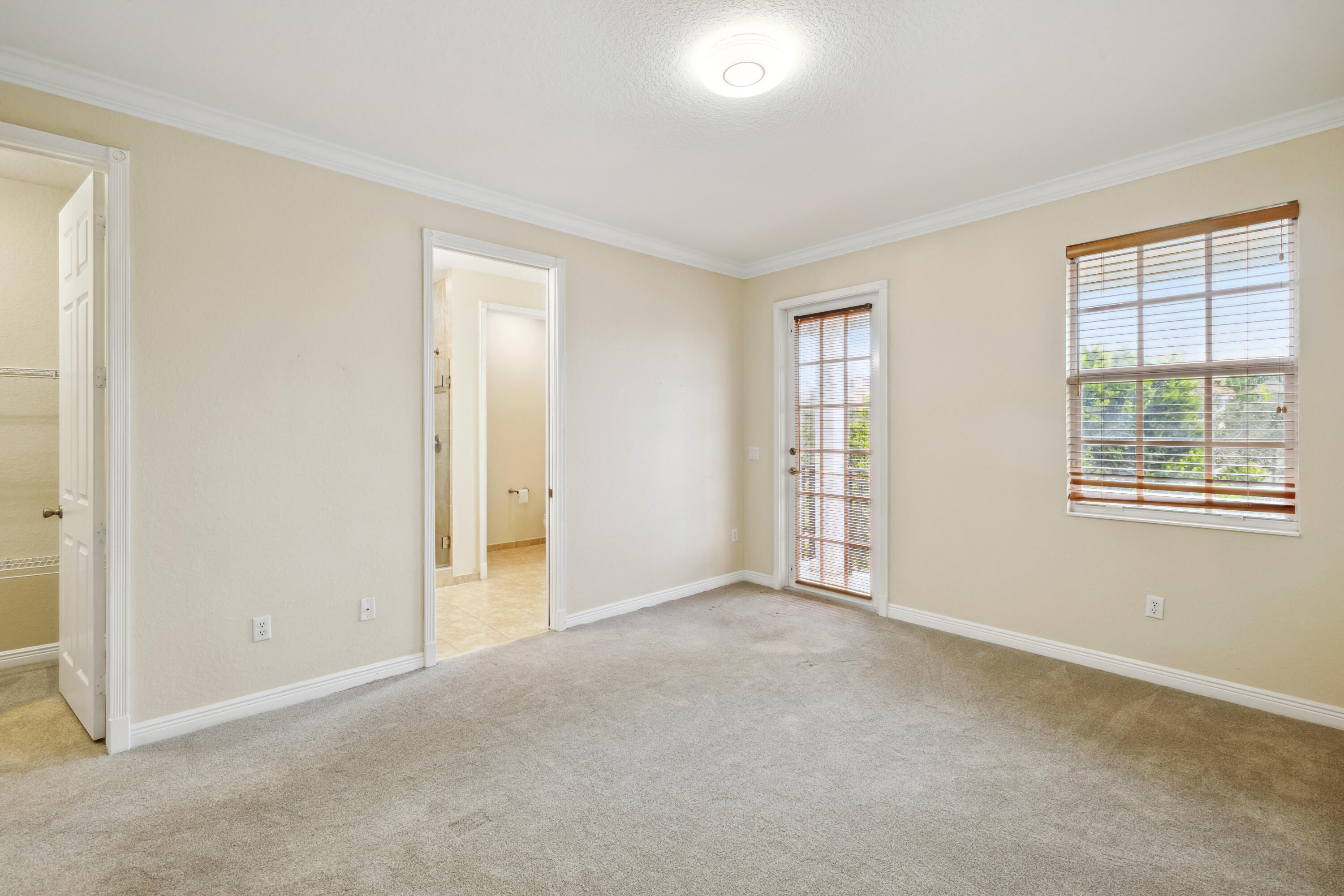 810 NW 83rd Lane, Boca Raton