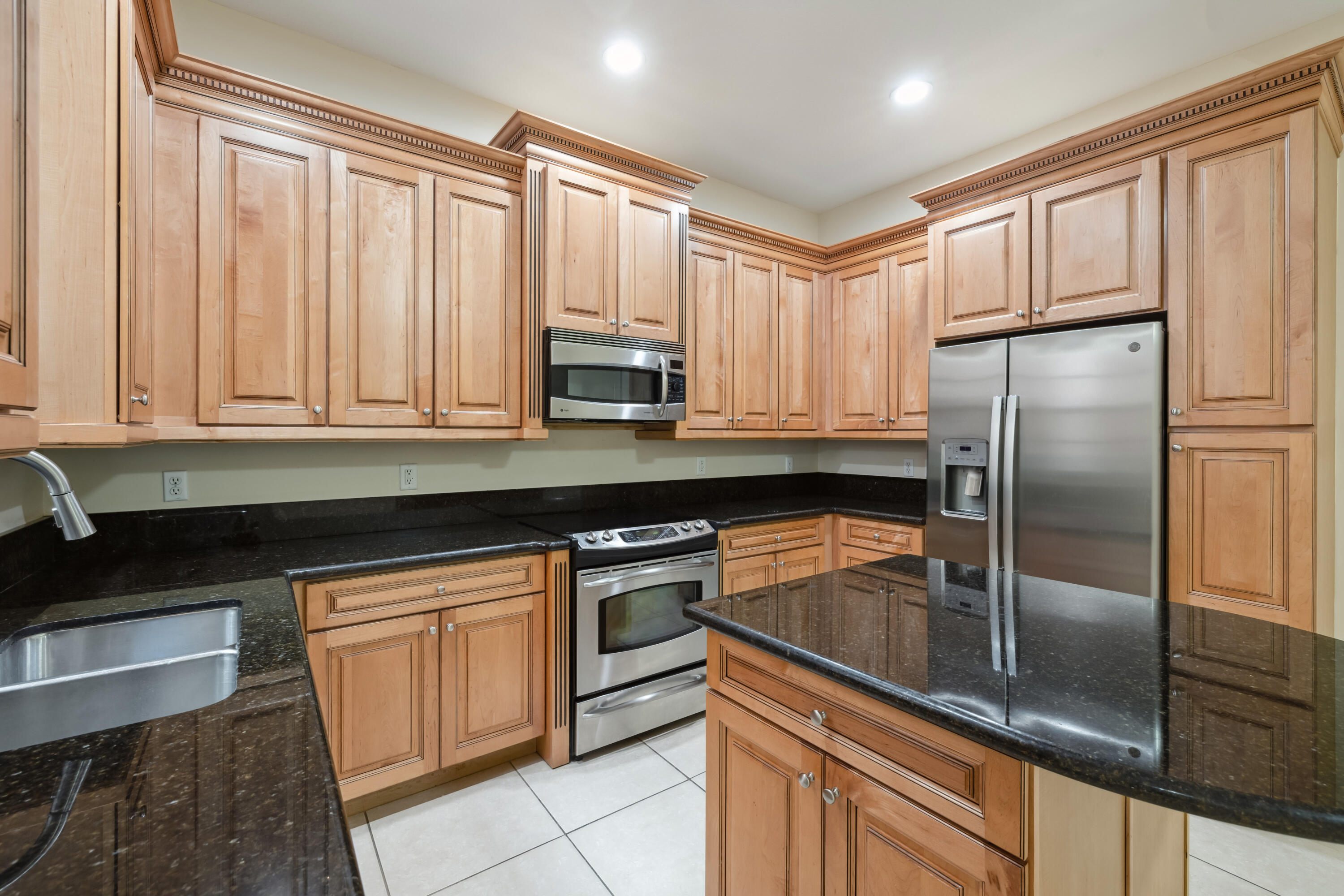 810 NW 83rd Lane, Boca Raton