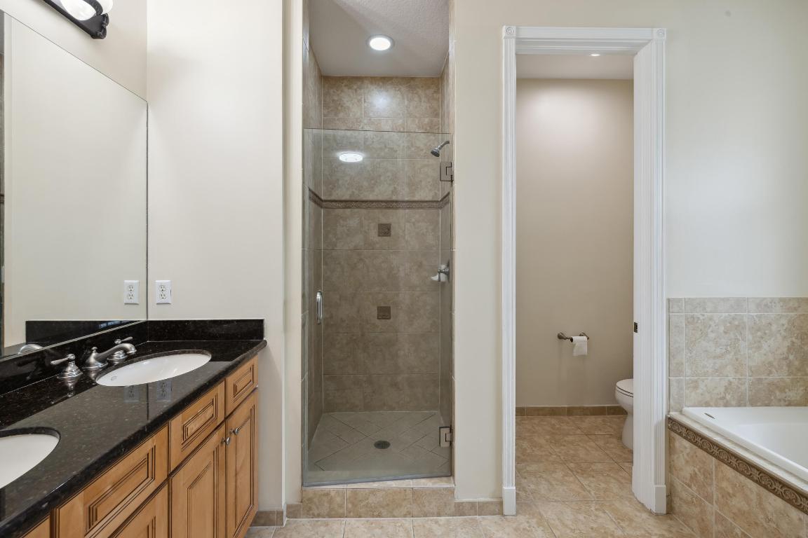 810 NW 83rd Lane, Boca Raton