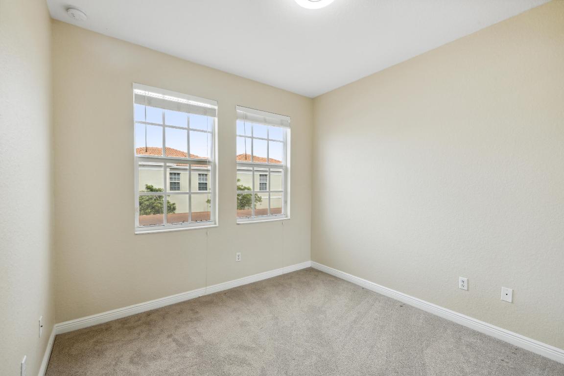 810 NW 83rd Lane, Boca Raton