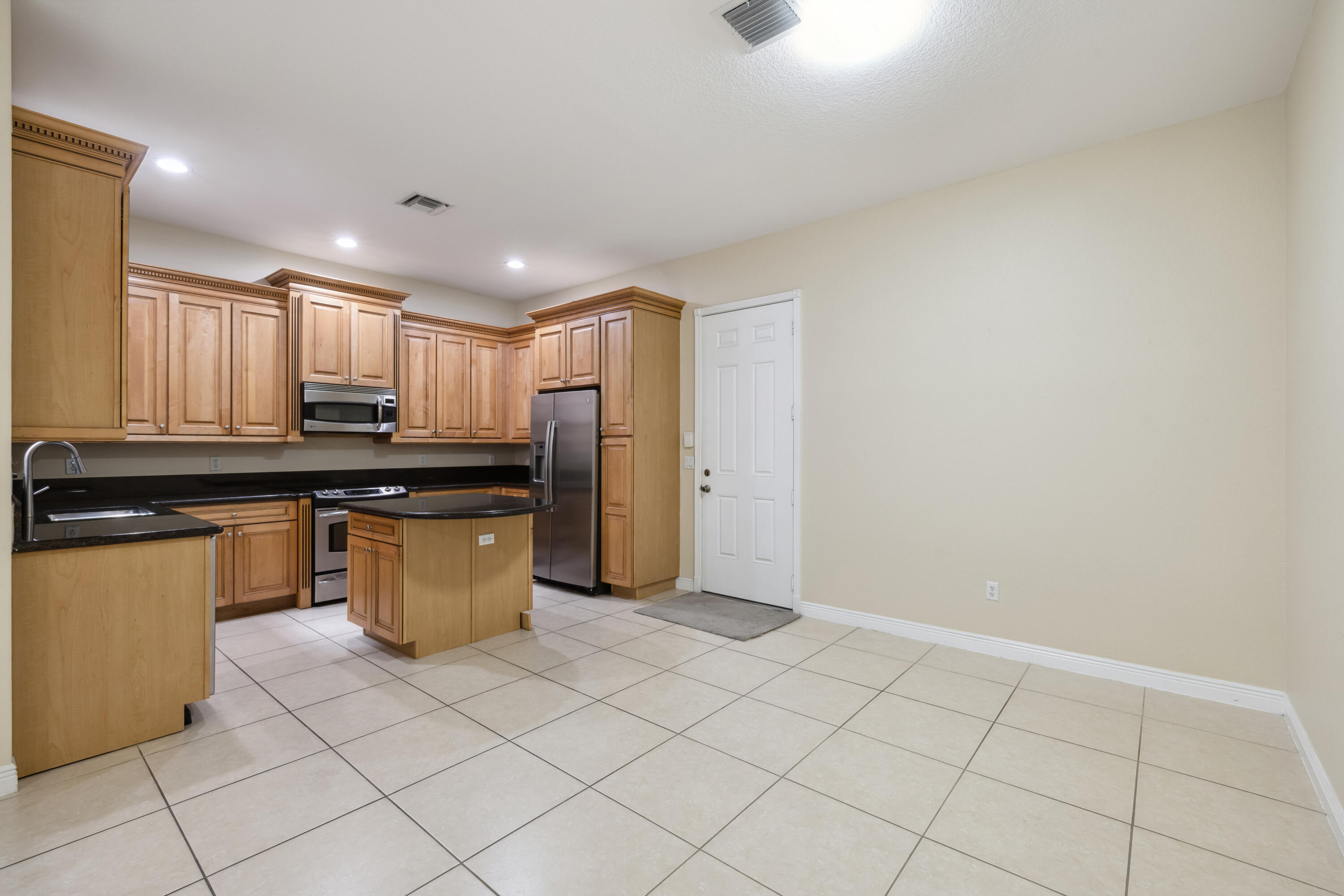 810 NW 83rd Lane, Boca Raton