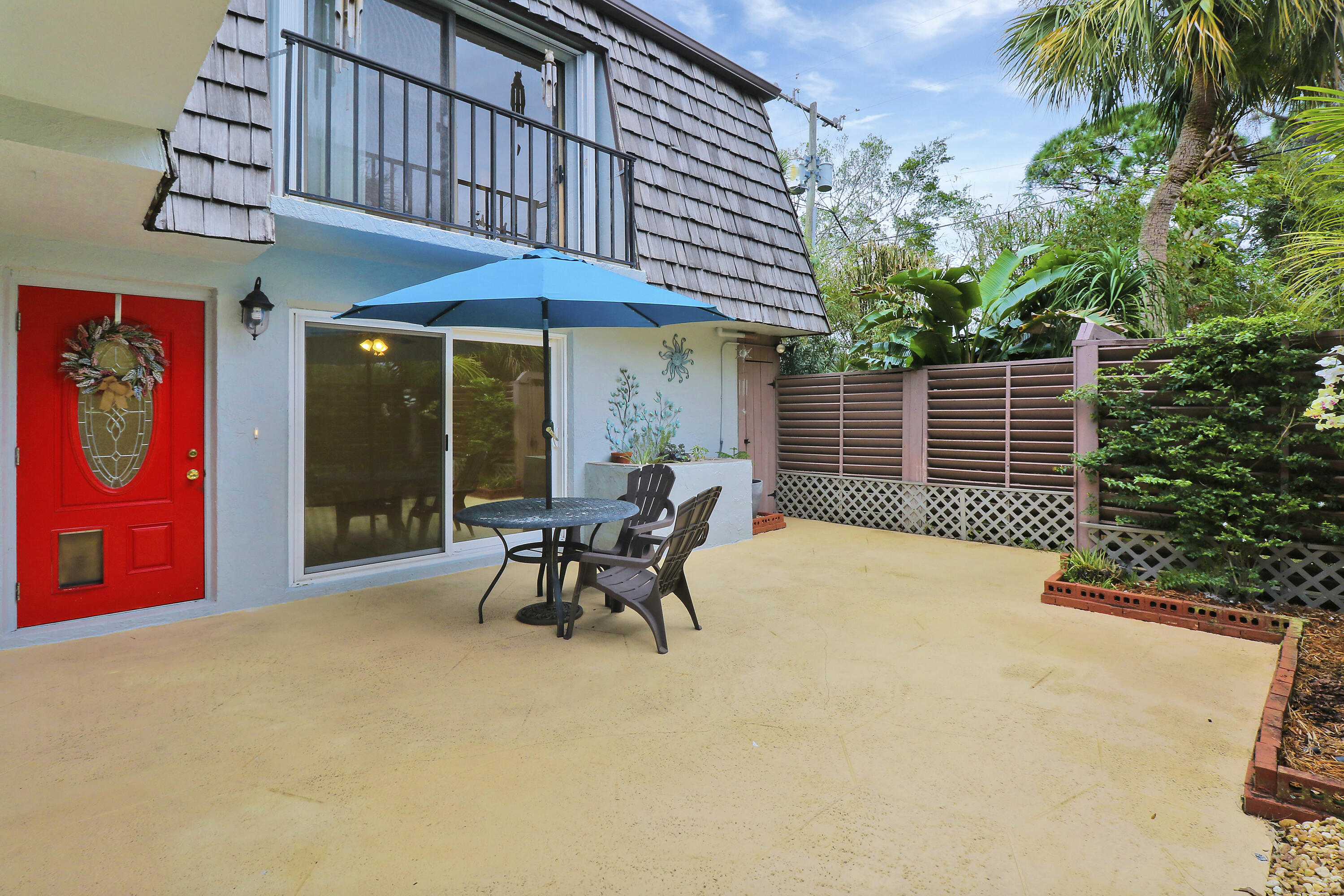 784 NW 10th Terrace