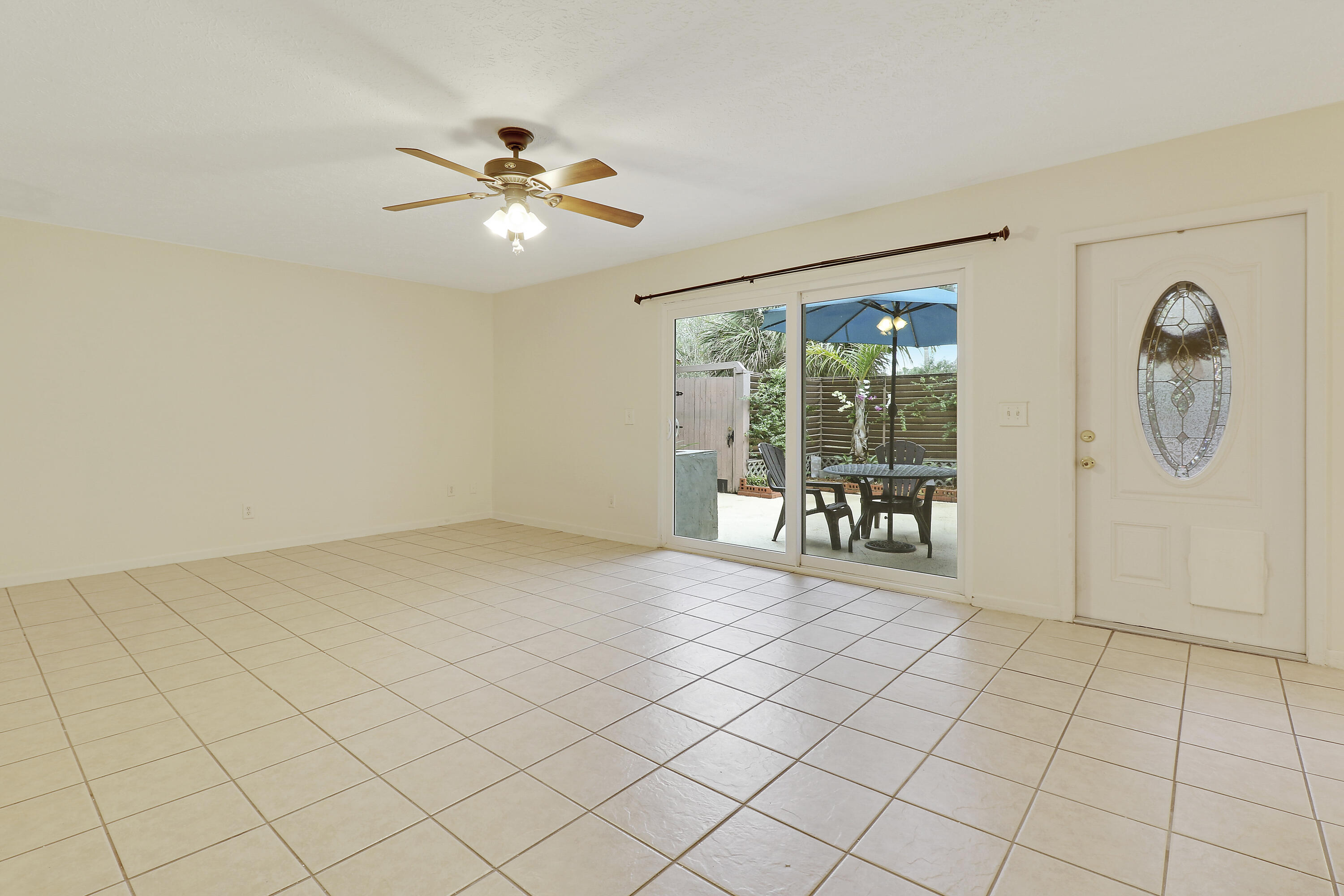 784 NW 10th Terrace
