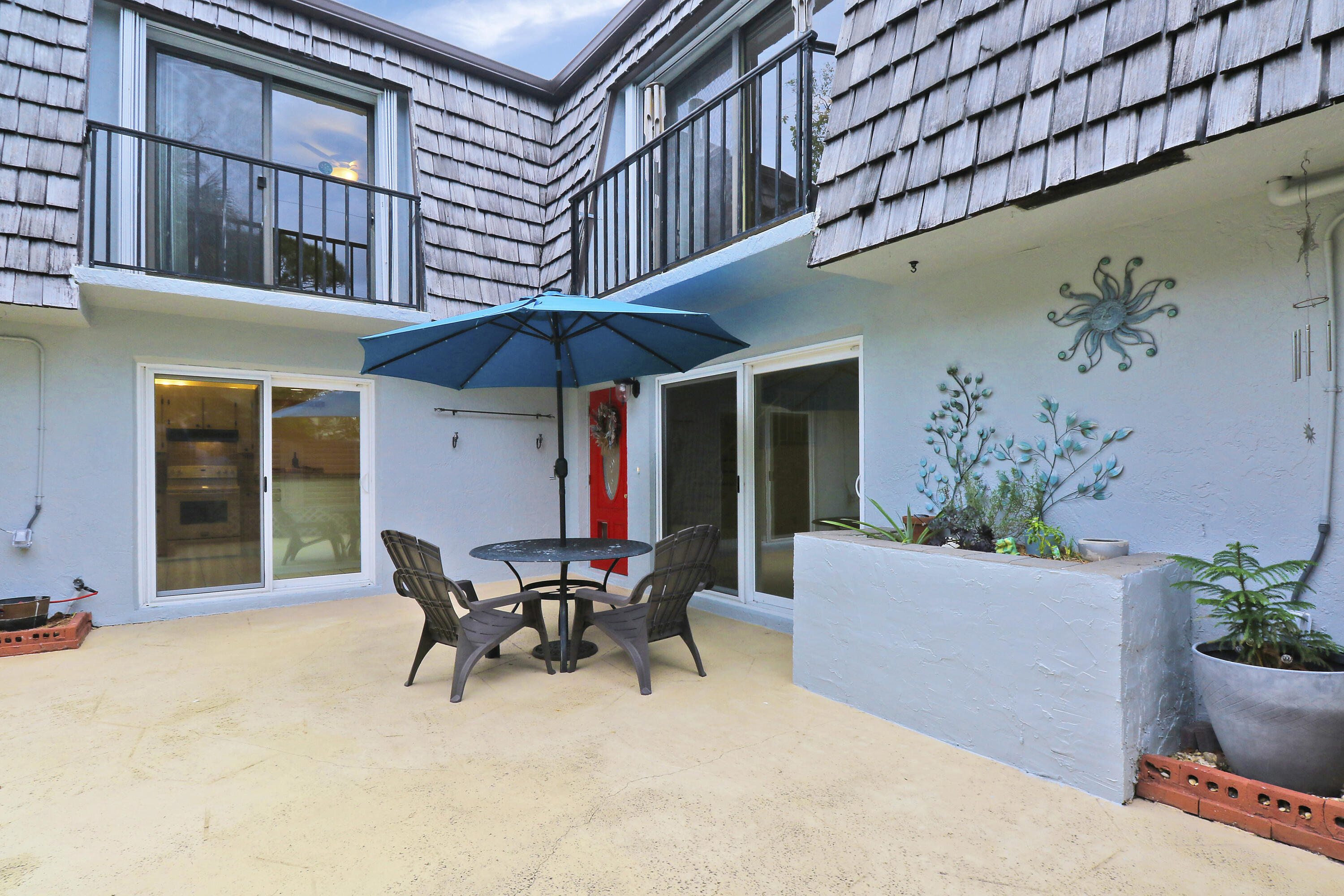 784 NW 10th Terrace