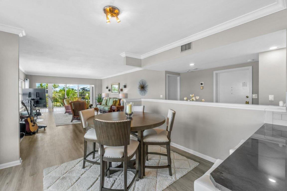 400 Seasage Drive 305, Delray Beach Unit: 305