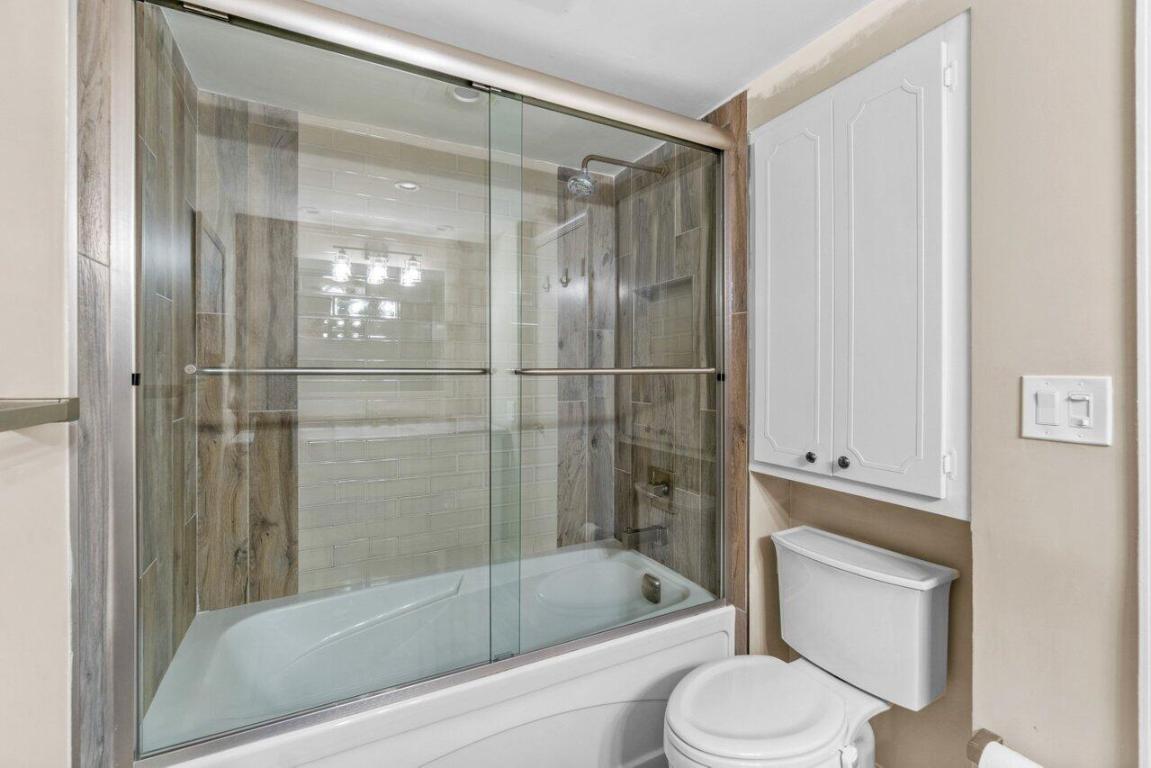 400 Seasage Drive 305, Delray Beach Unit: 305