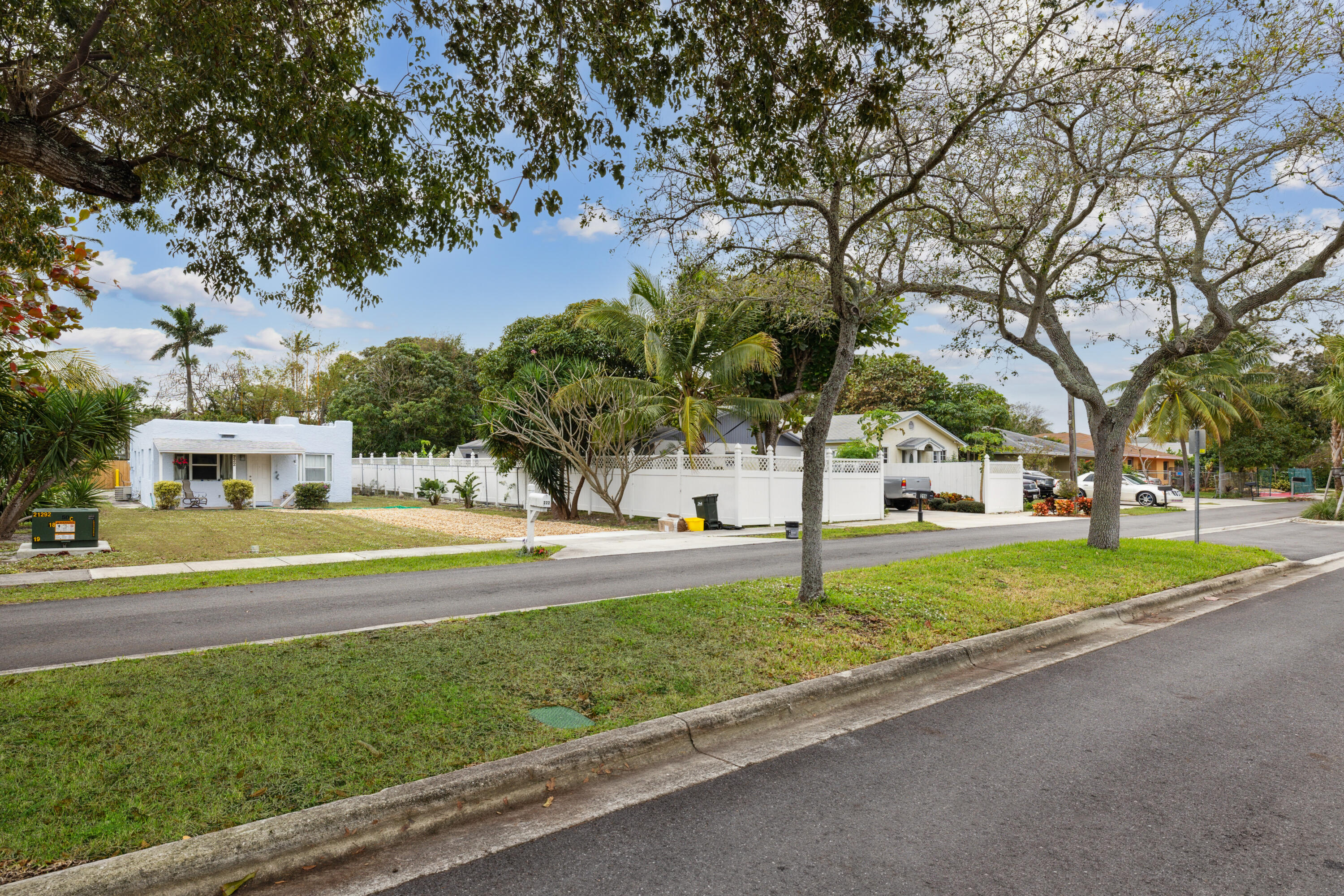 222 SE 5th Street, Delray Beach