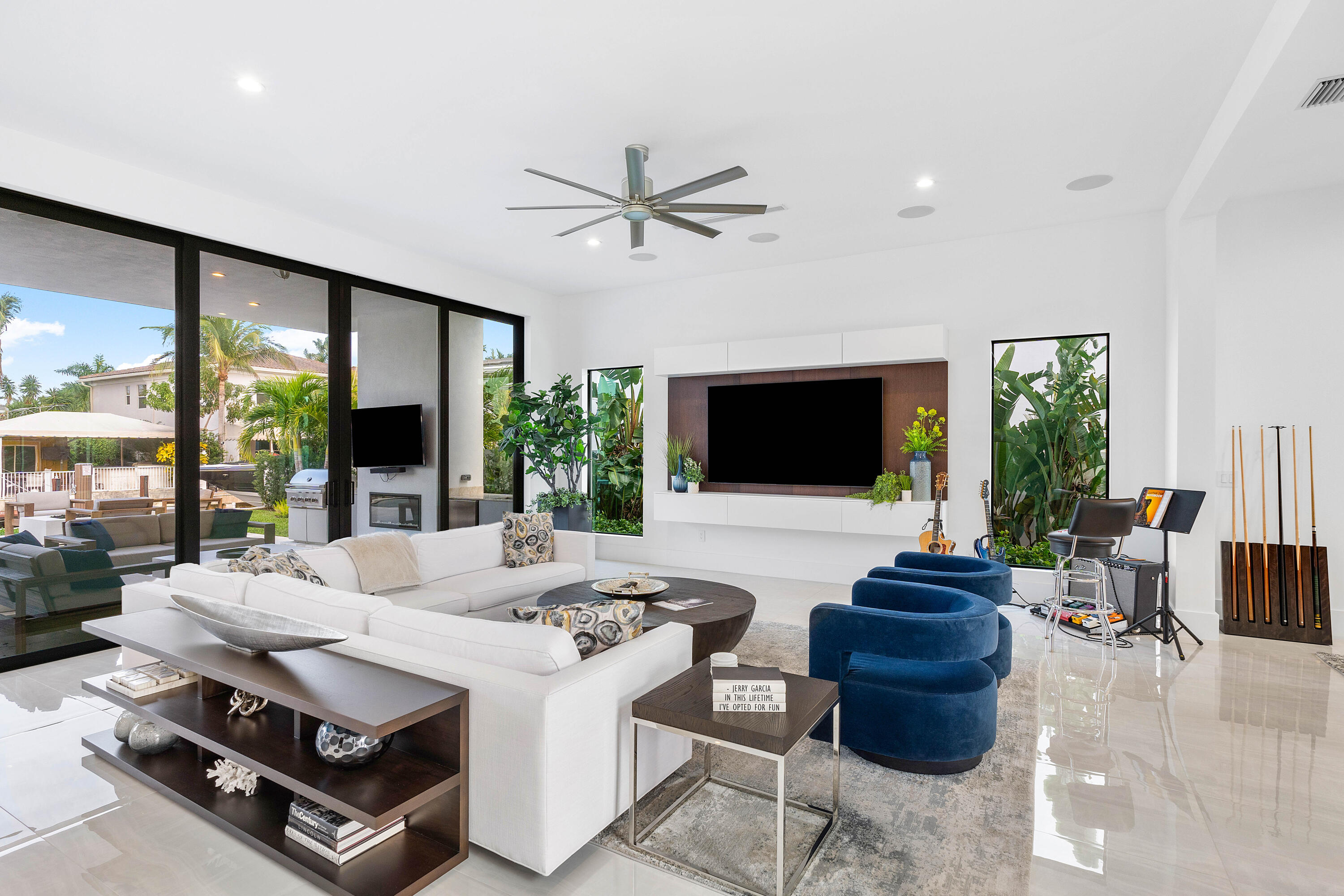799 NE 70th Street