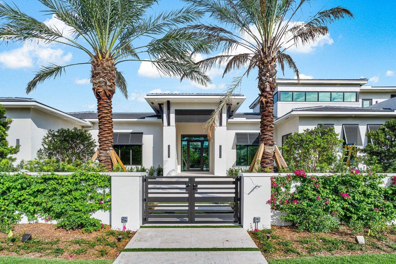 1216 Spanish River Road