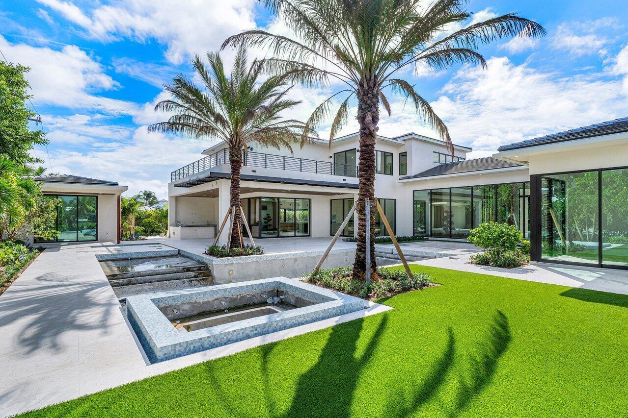 1216 Spanish River Road