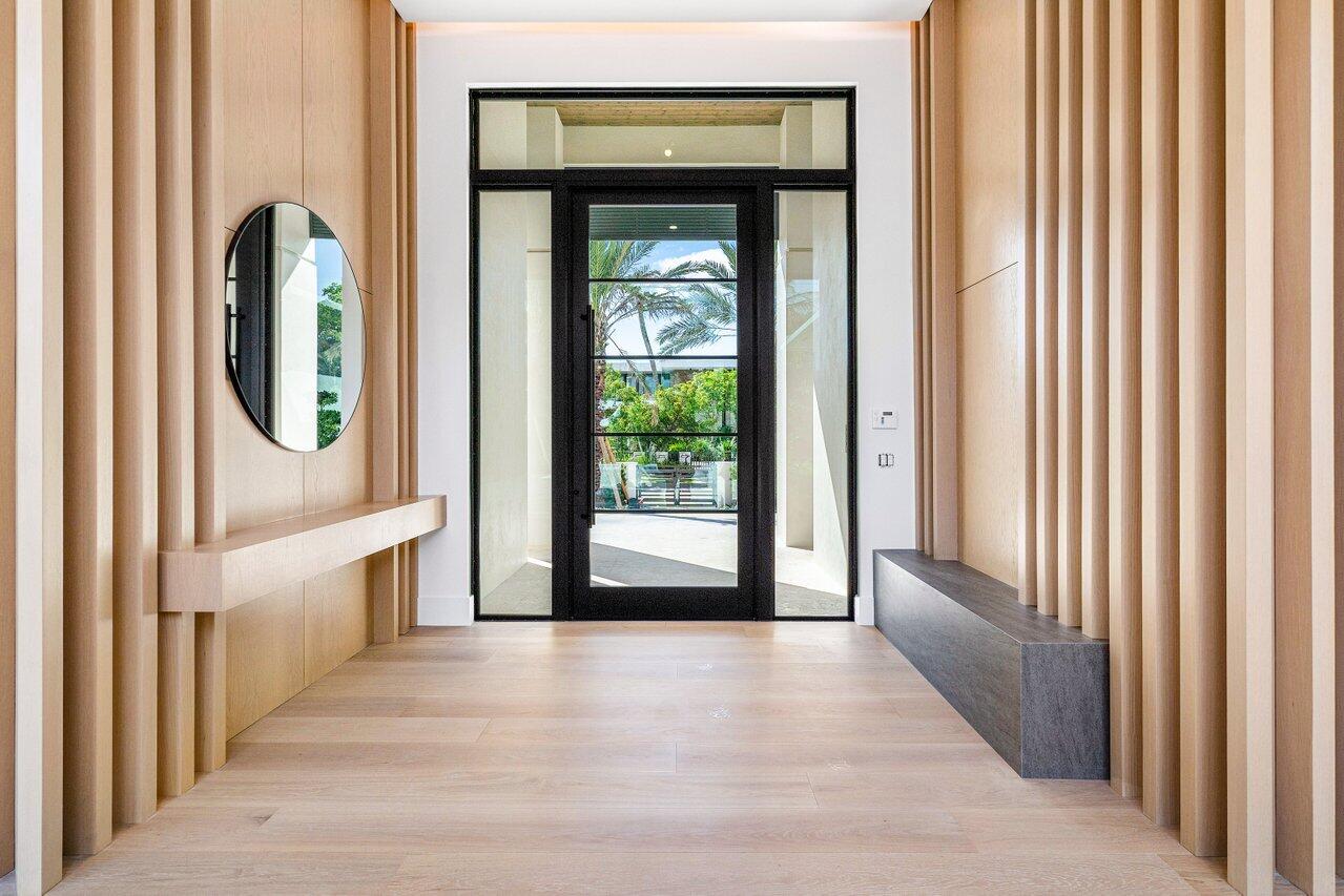 1216 Spanish River Road