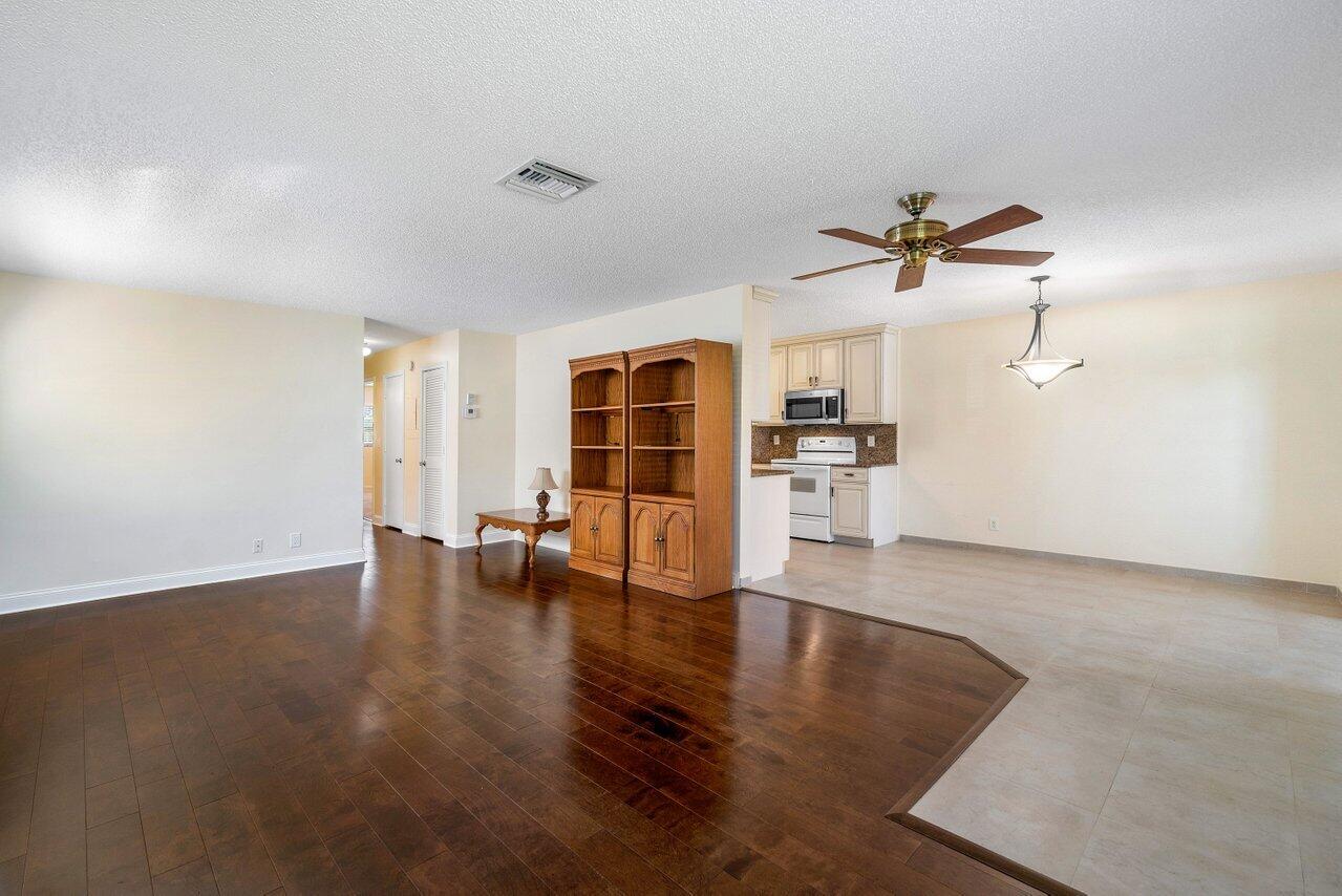 5076 Alfred Drive, West Palm Beach