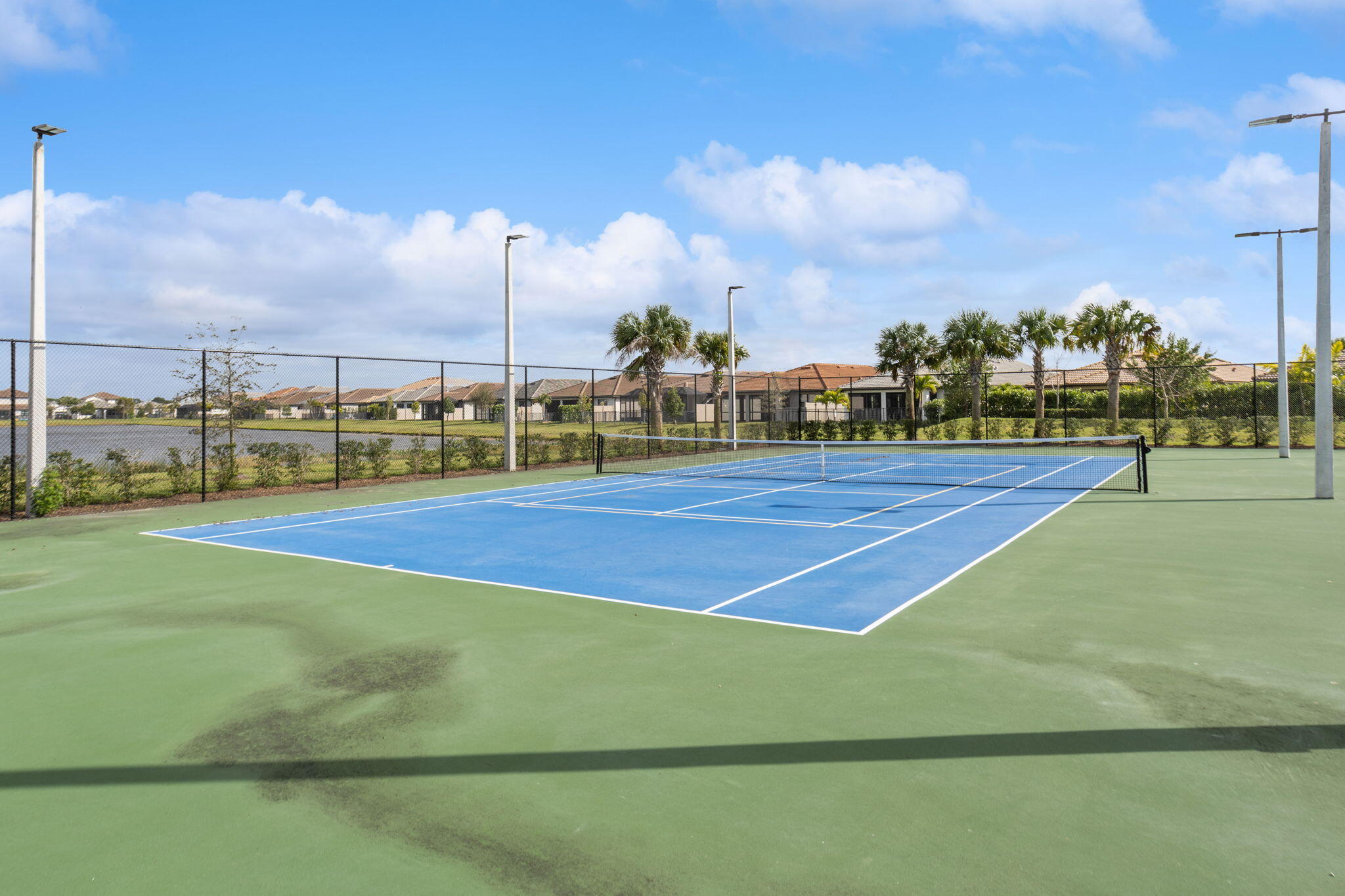 8181 Tailshot Court