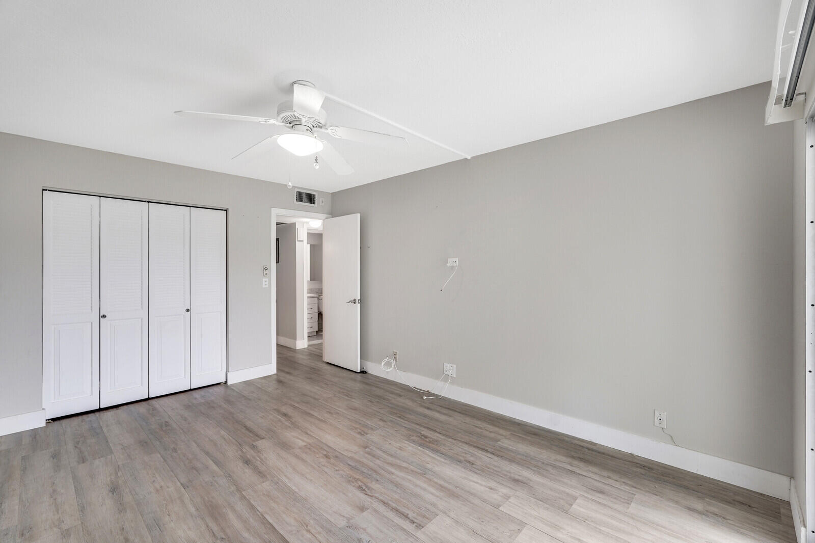 1019 Oakridge A, Deerfield Beach