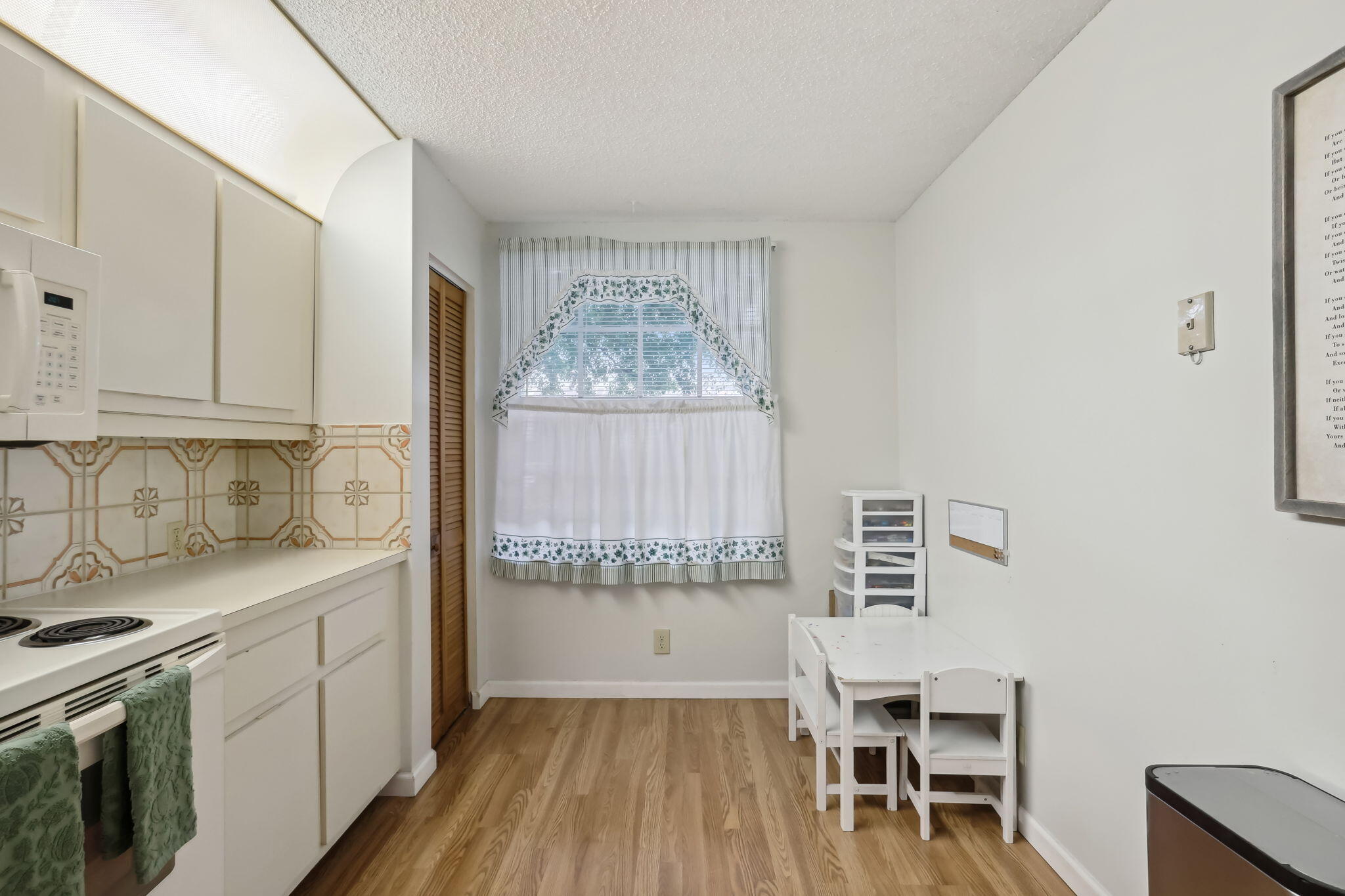 4161 NW 9th Avenue 4, Deerfield Beach Unit: 4