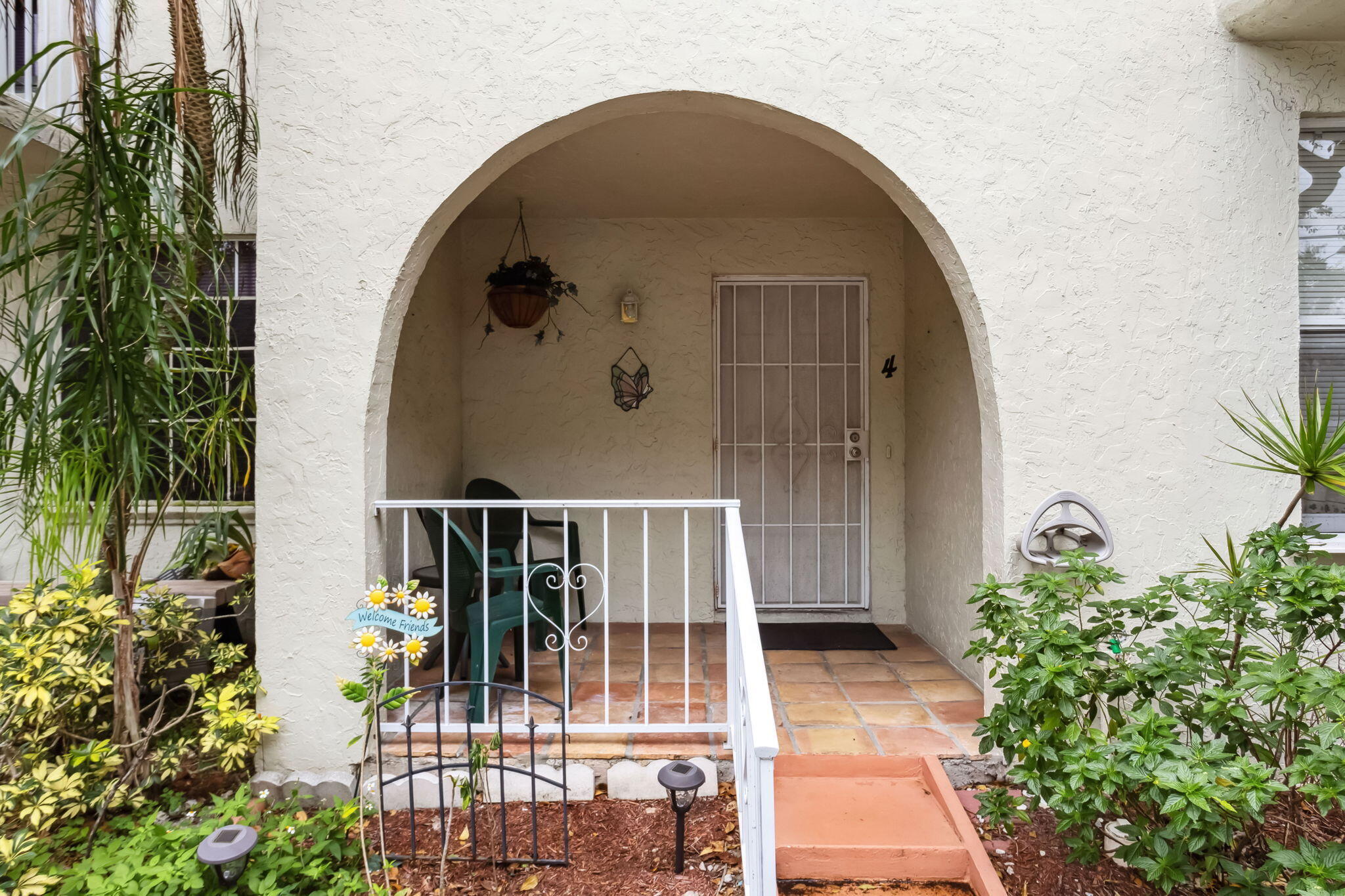 4161 NW 9th Avenue 4, Deerfield Beach Unit: 4