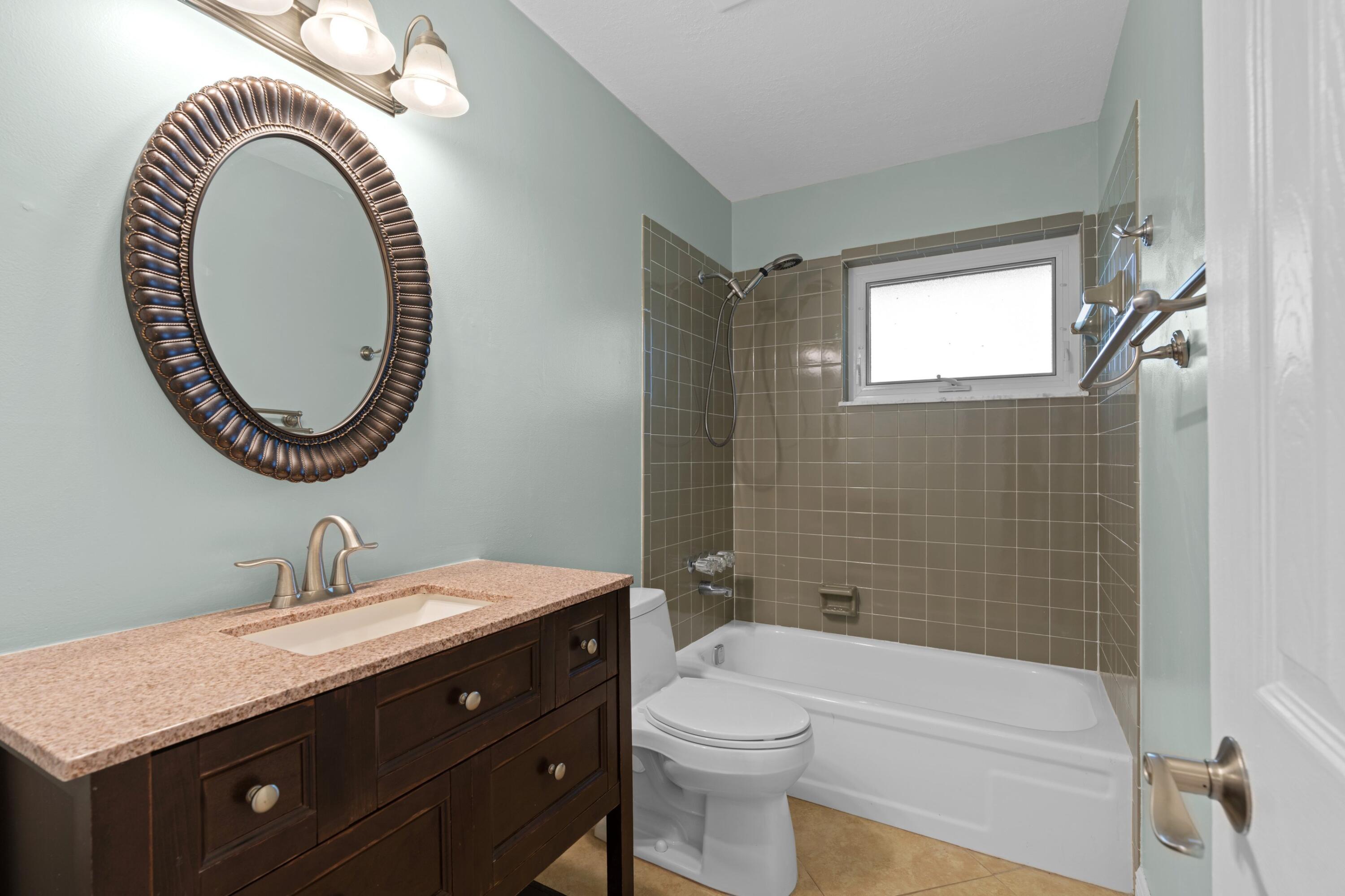 725 Nantucket Circle B