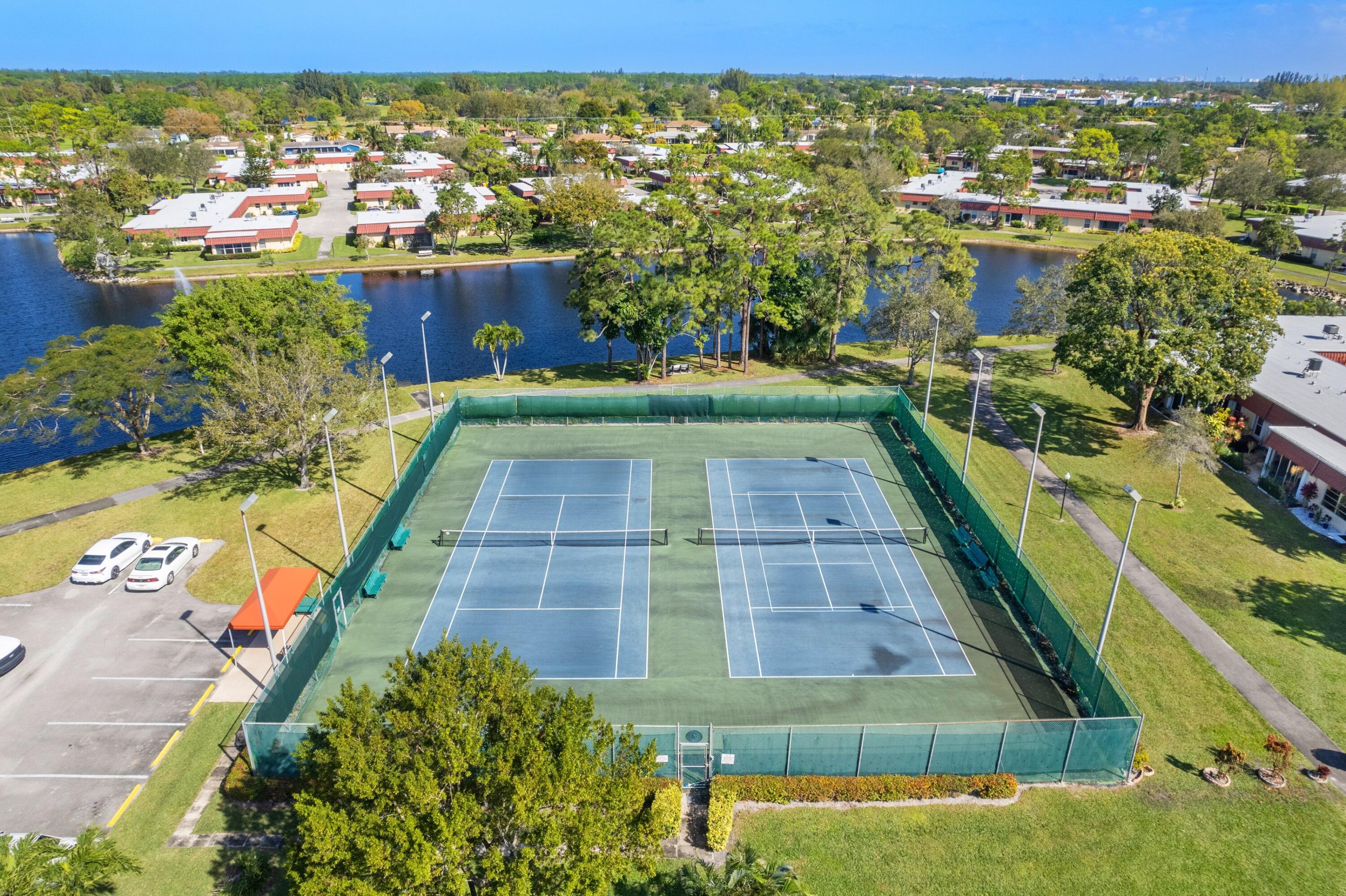 725 Nantucket Circle B